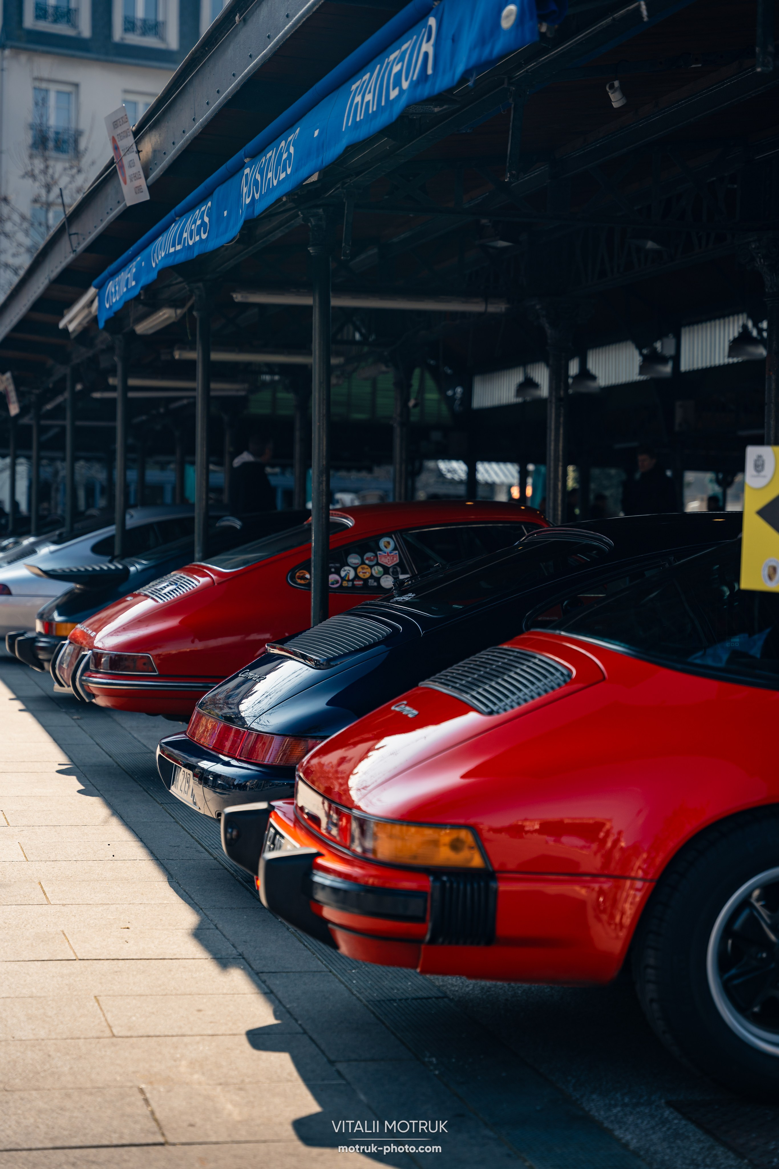 Rassemblement Garenne Colombes — 16 mars. Photographe de voitures à Paris — Vitalii Motruk
