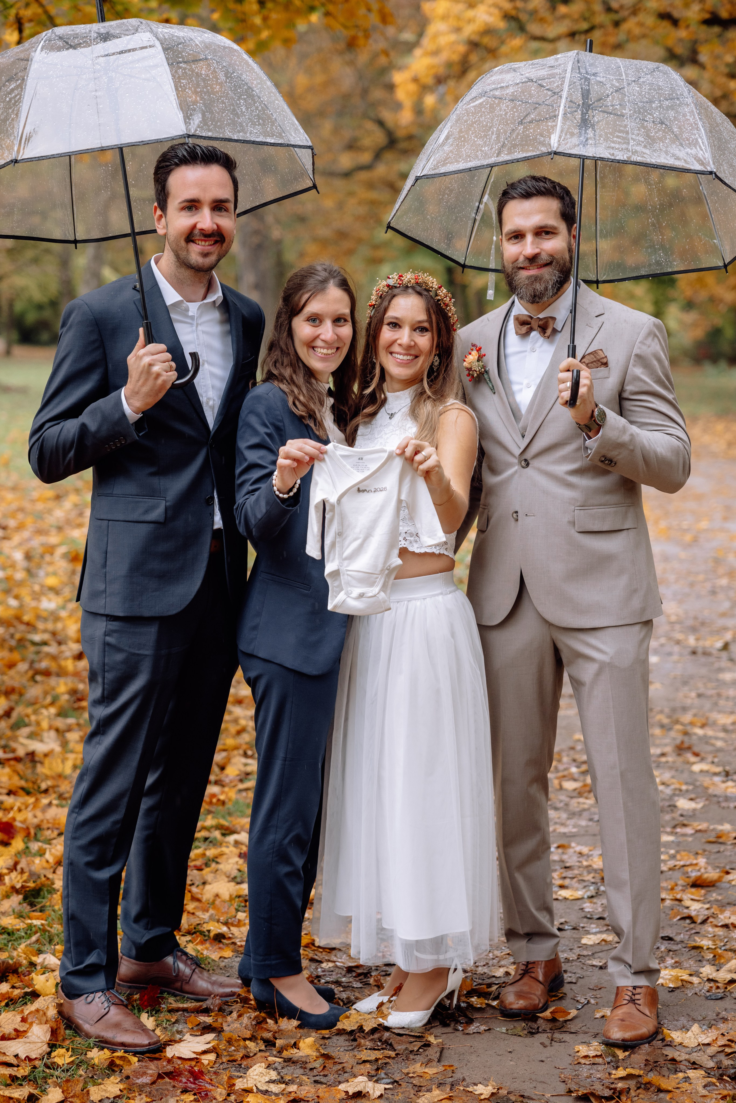 Herbsthochzeit im Standesamt Schwabing. Hochzeitsfotograf München Taufe Familienfotograf Tanja Mauke