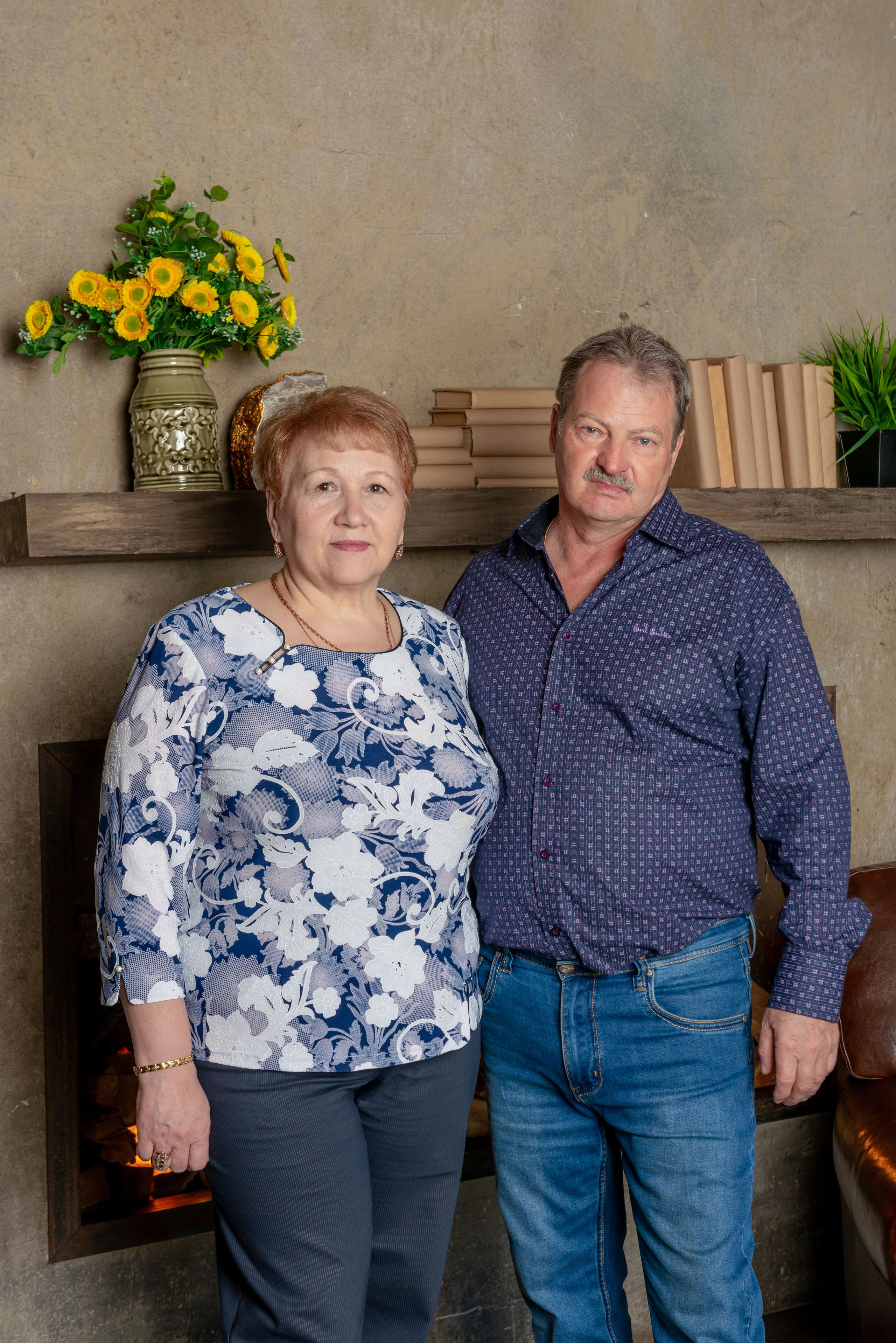Photosession of a married couple in the studio. FOTÓGRAFO MÉXICO QUINTANA ROO