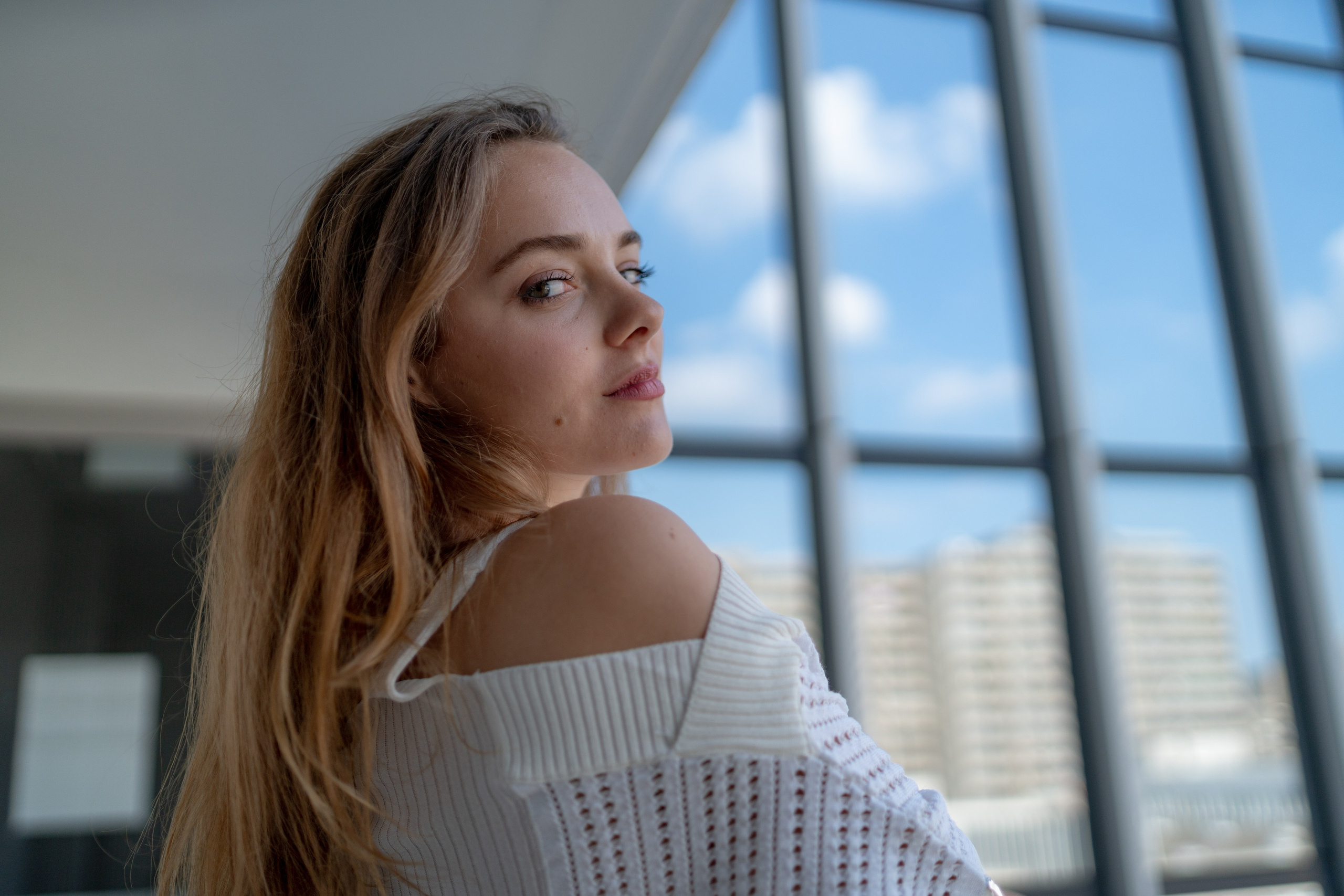 LOLA & OBLIQUE. Portrait photographer in Germany and all over Europe Mischa Blank