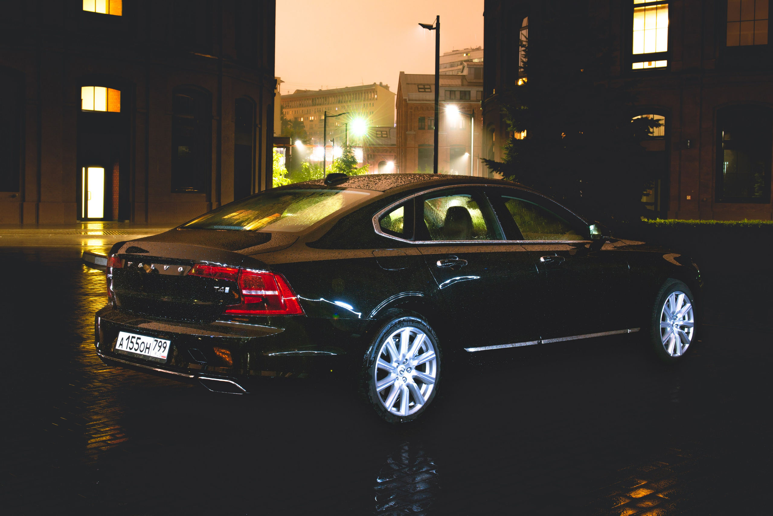 Ночная съемка Volvo S90. ФОТОГРАФ МЕКСИКА КИНТАНА-РОО