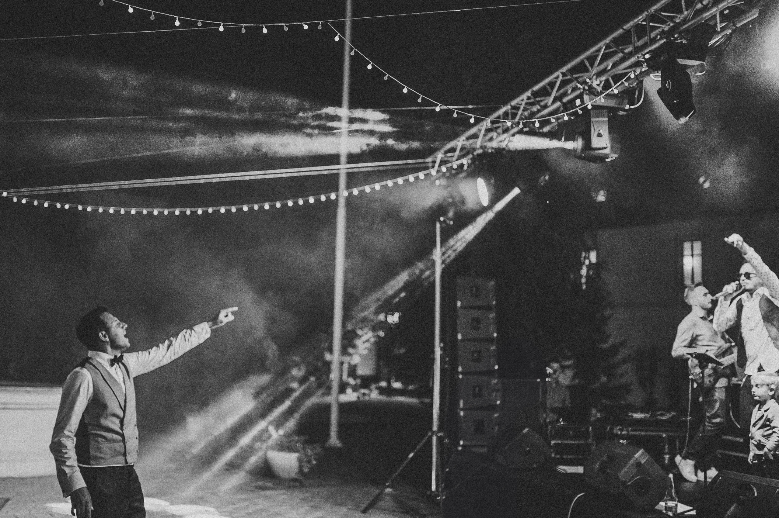 Alina și Ionuț | Fotografii Alb-Negru în Alba Iulia | Alex Vasilie. Alex Vasilie | Fotograf de Nuntă, Botez și Portret | Cluj-Napoca