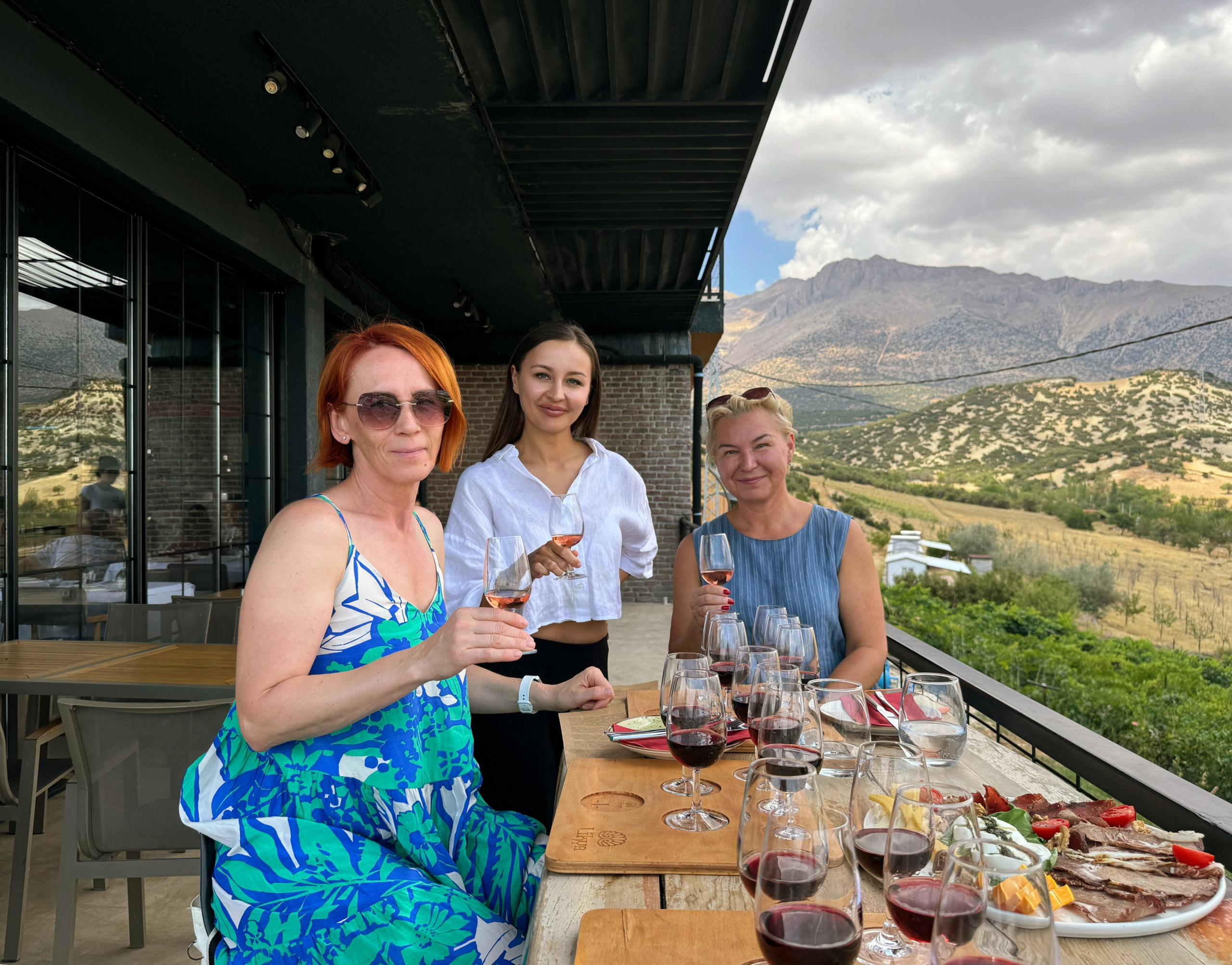 Путешествие на Ликийскую винодельню. Ирина, фотограф в Анталии. Фотосессии в Кемере, Белеке, Сиде, Бодруме, Каше и Фетхие