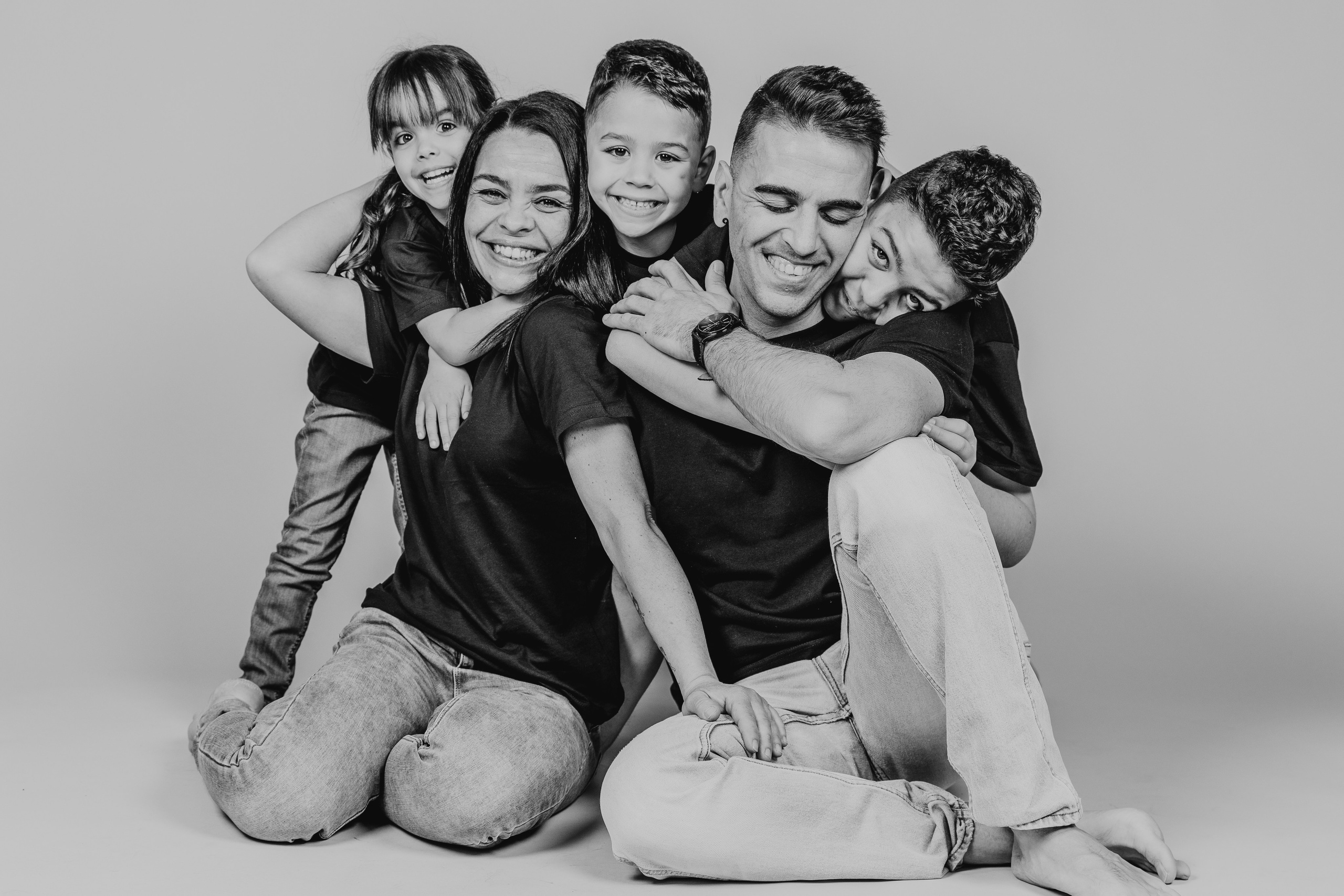 «Unscripted – Sesiones Fotográficas Únicas y Espontáneas | Rainbox». Rainbox Estudio de Fotografía