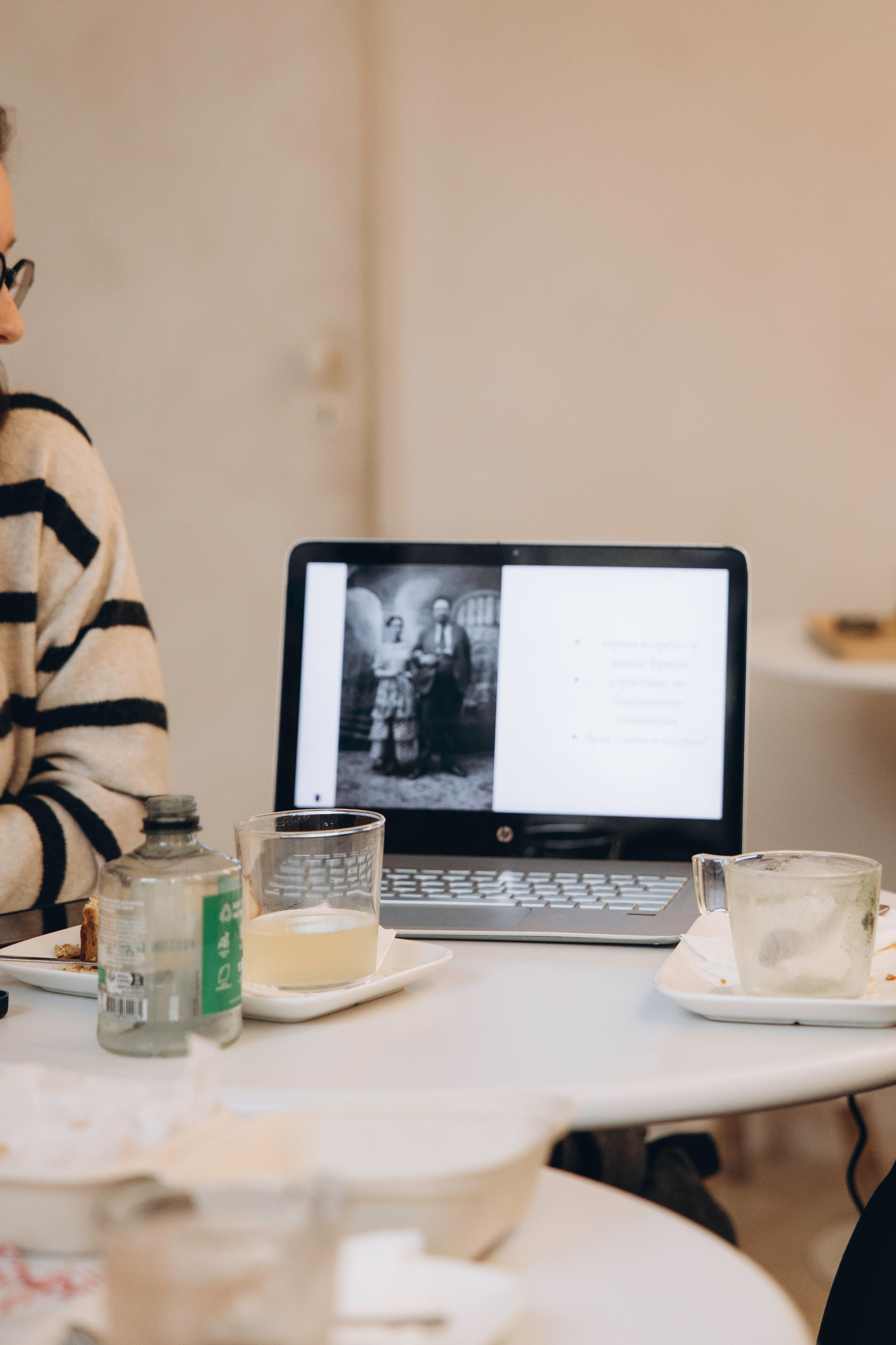 Фотосессия для Арт-бранч в Тулузе. Евгения Смирнова — Ваш фотограф в Тулузе и на юго-западе Франции