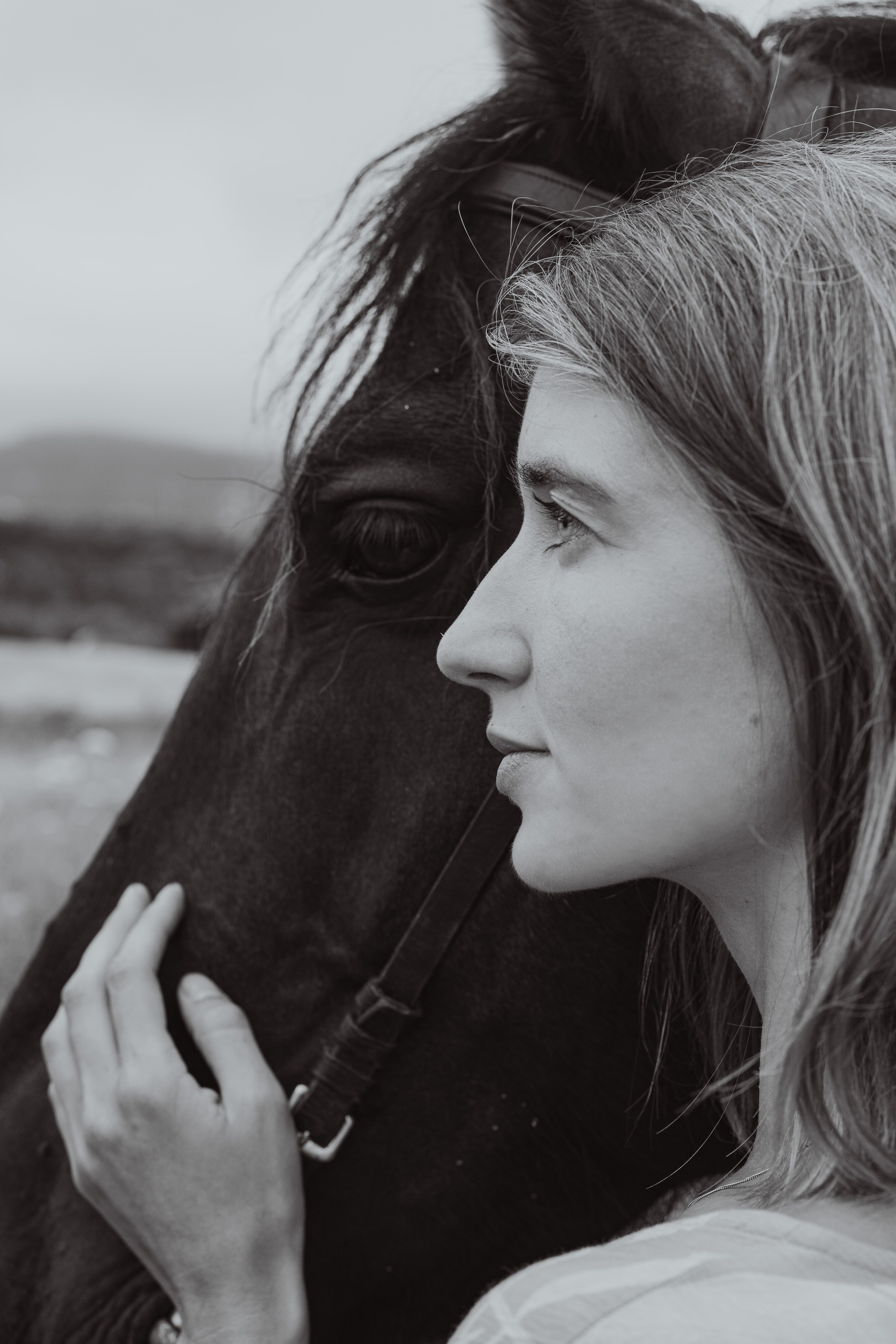 Kate and Her Horse: Portrait Photography in Asturias, Spain