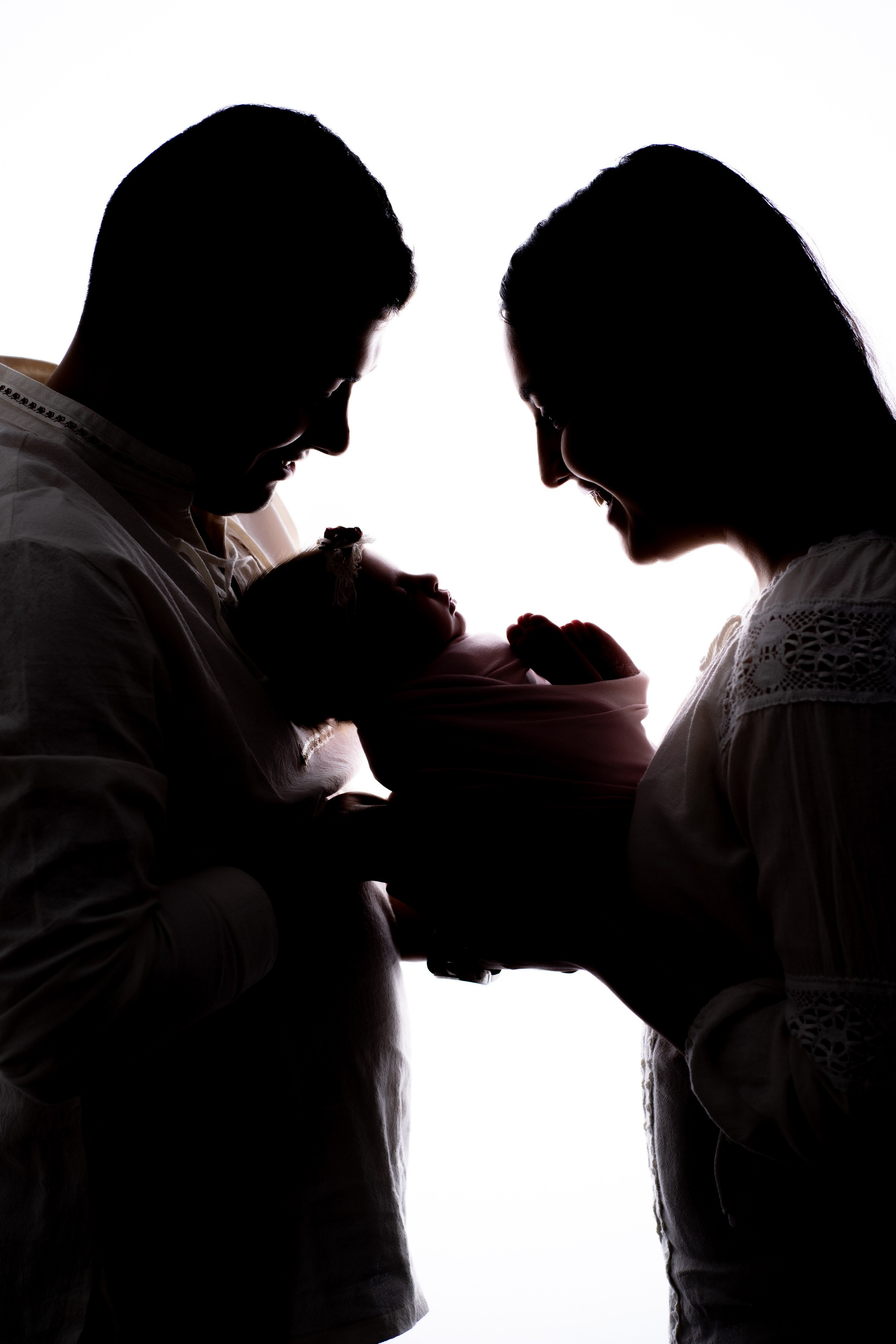 NEWBORN. BabyBumpbyCristinaH