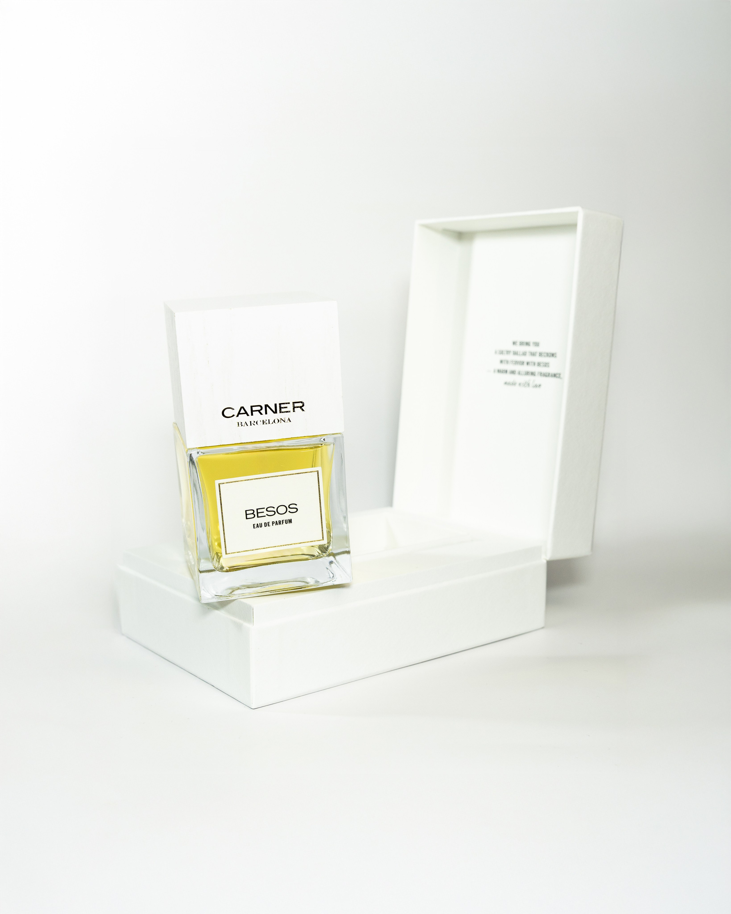 Product Photography — Raymond | Luxury Perfume Photos. Photographer in Chisinau — Raymond | Portraits, Events & Product Photography