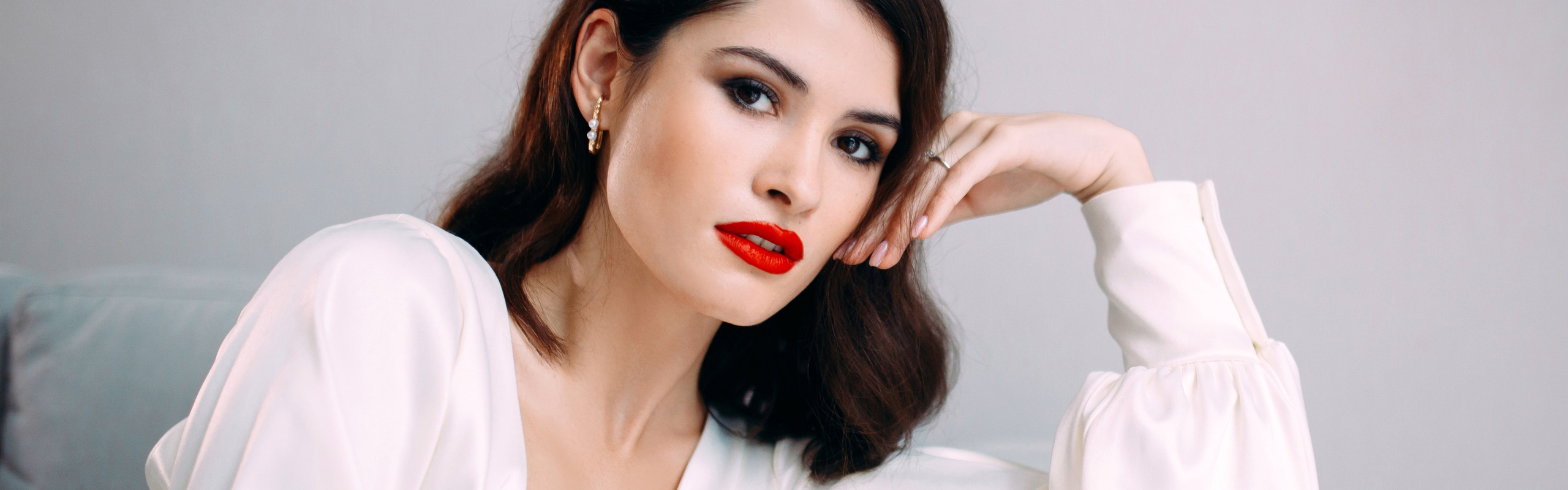 Makeup artist and hairdresser in Montenegro Nadia Lia