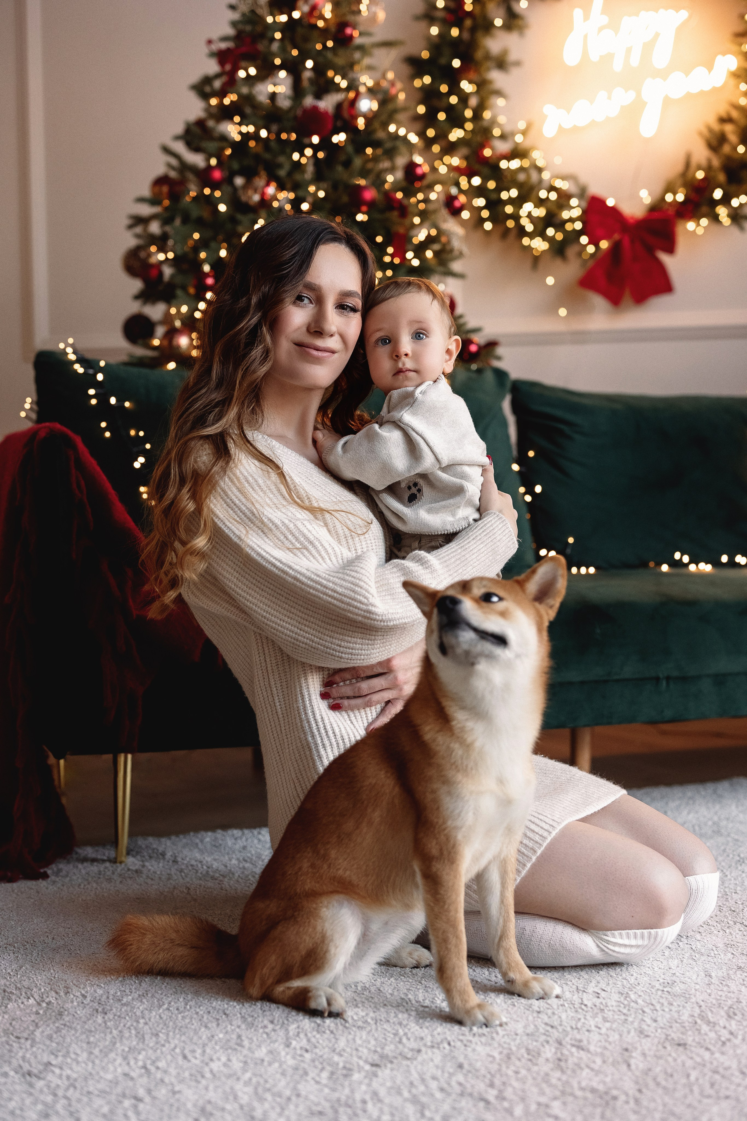 Fotostudijas Ziemassvētku Dekors – Maģiska svētku fotosesijas atmosfēra Rīgā. Fotostudija VEF Rīga