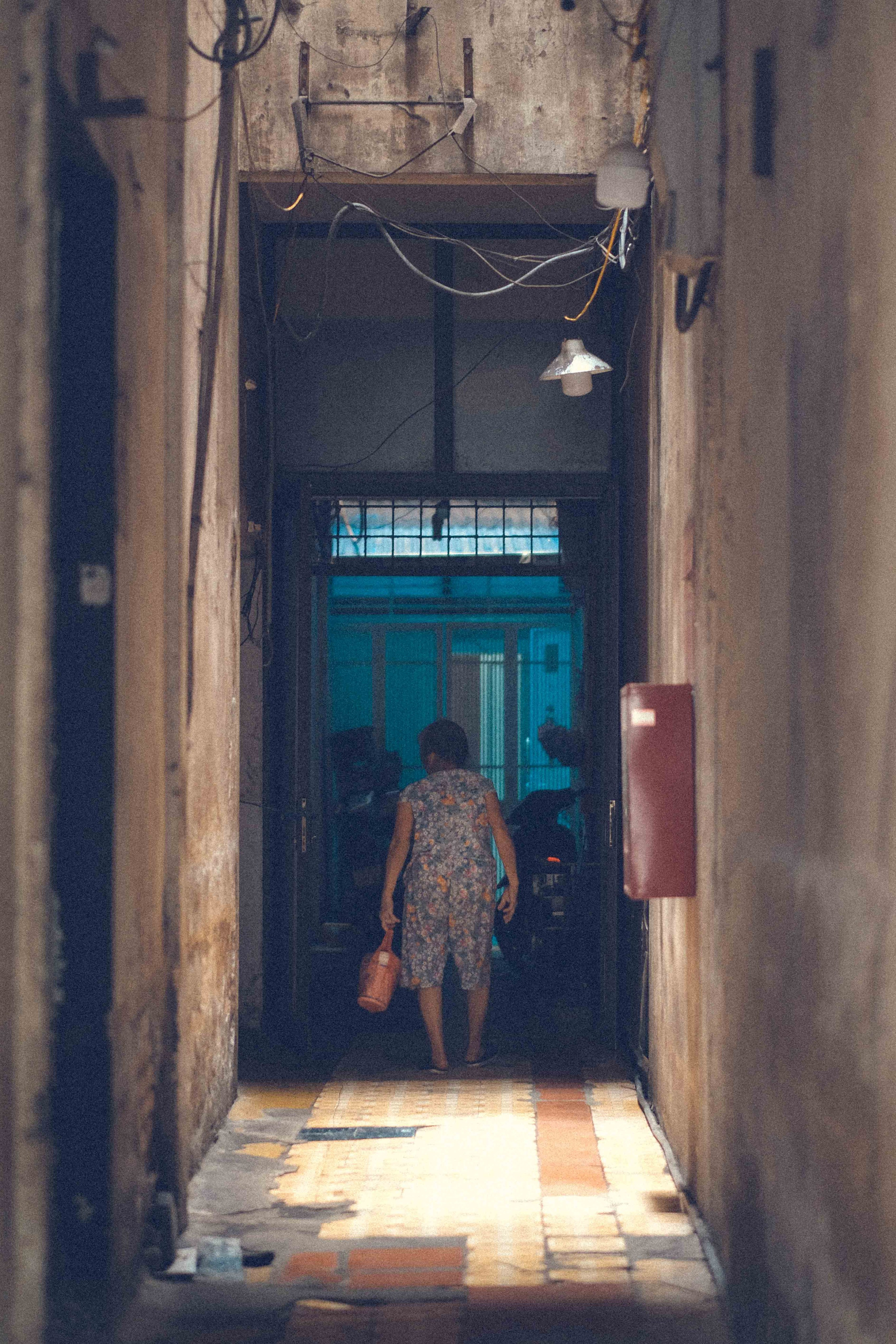 "Mysterious Corridor Walk" | Photo by Yukophotography 📸