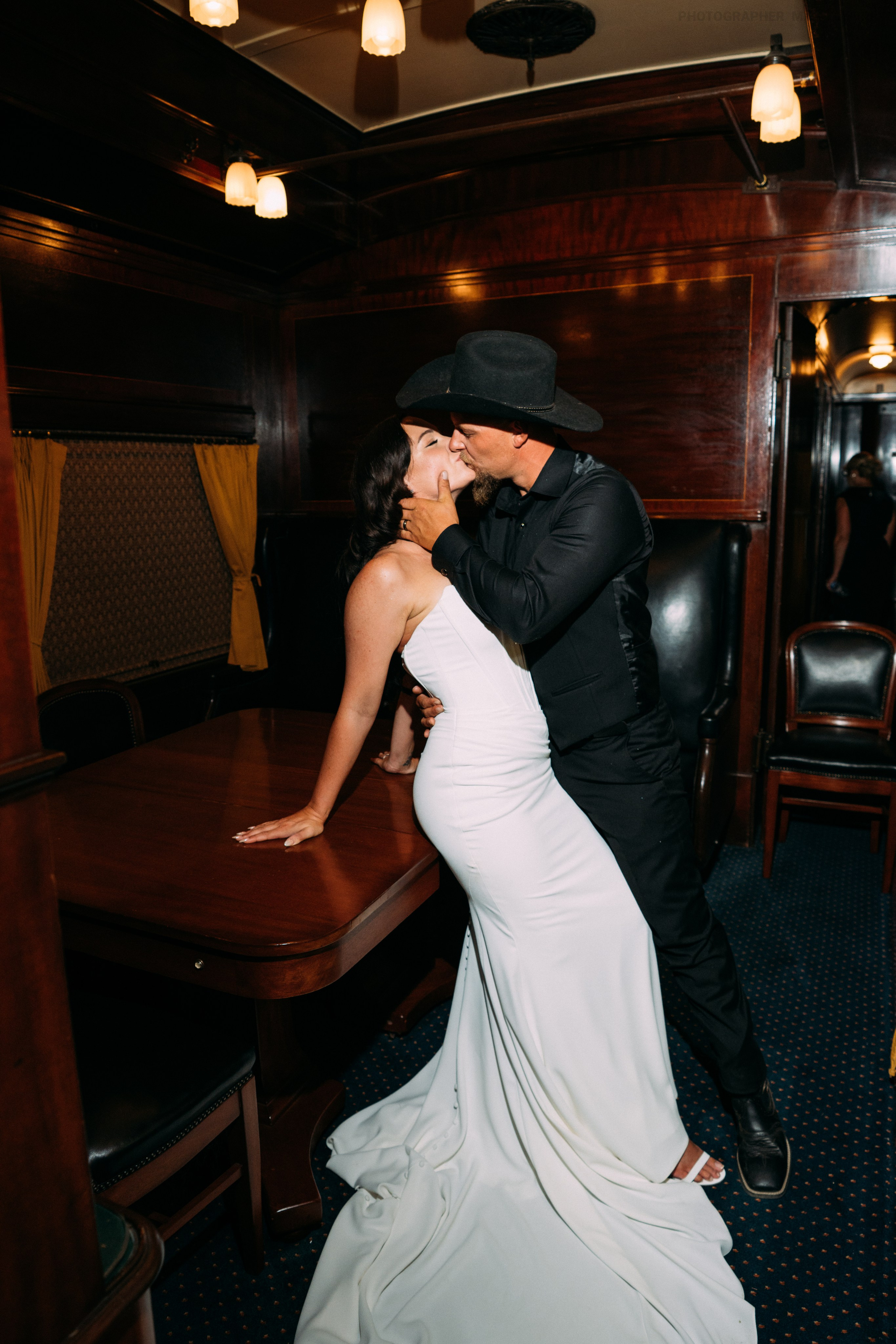 Weddings, lifestyle Max