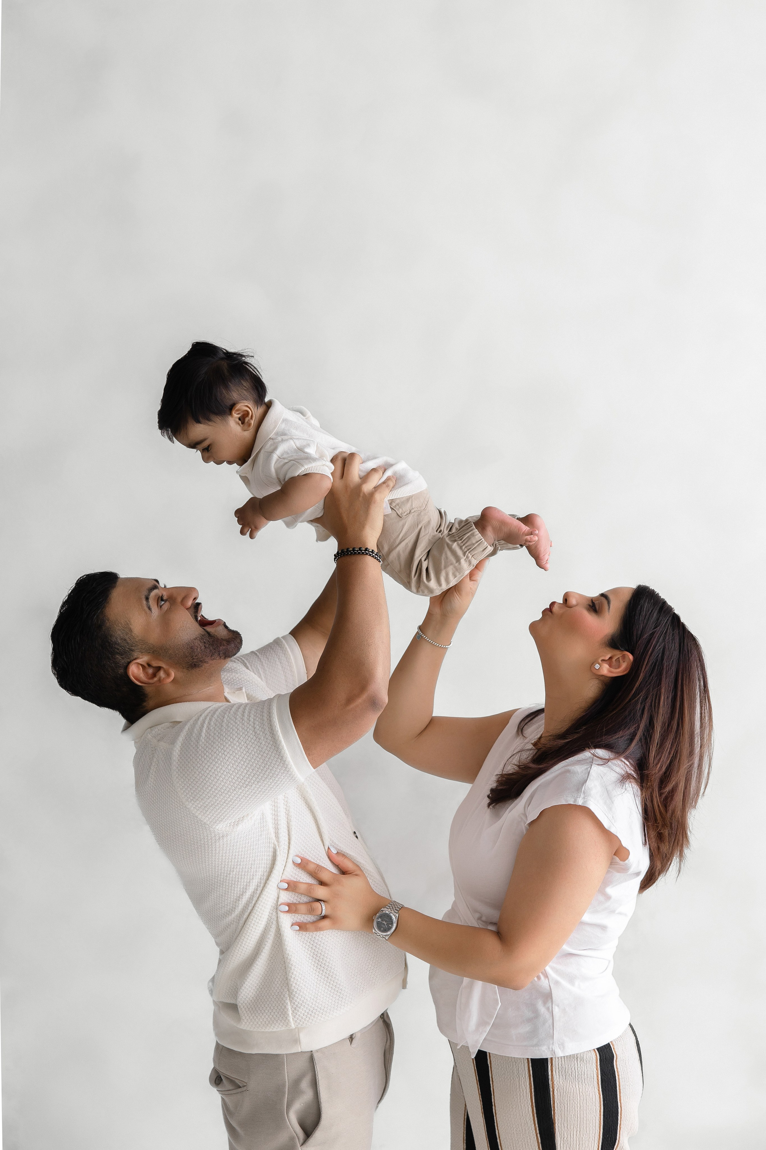 Family Sessions — Toronto Family Photography. Iana Banana | Toronto Maternity, Newborn & Family Photographer