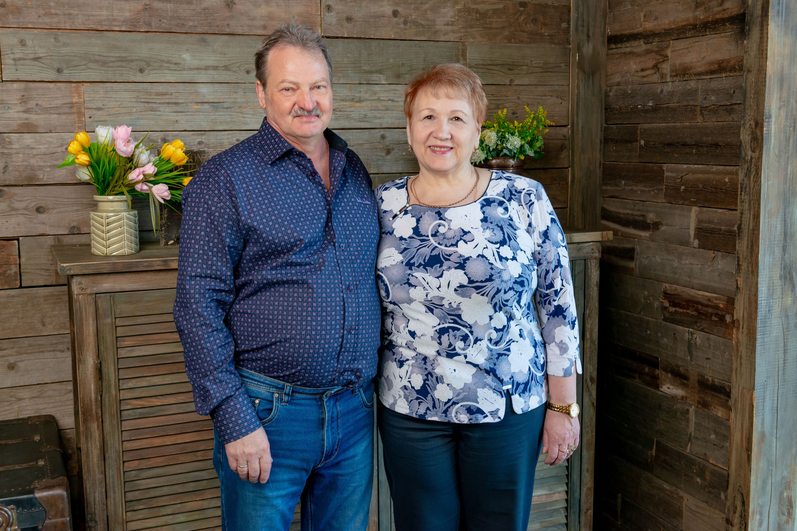 Photosession of a married couple in the studio. FOTÓGRAFO MÉXICO QUINTANA ROO