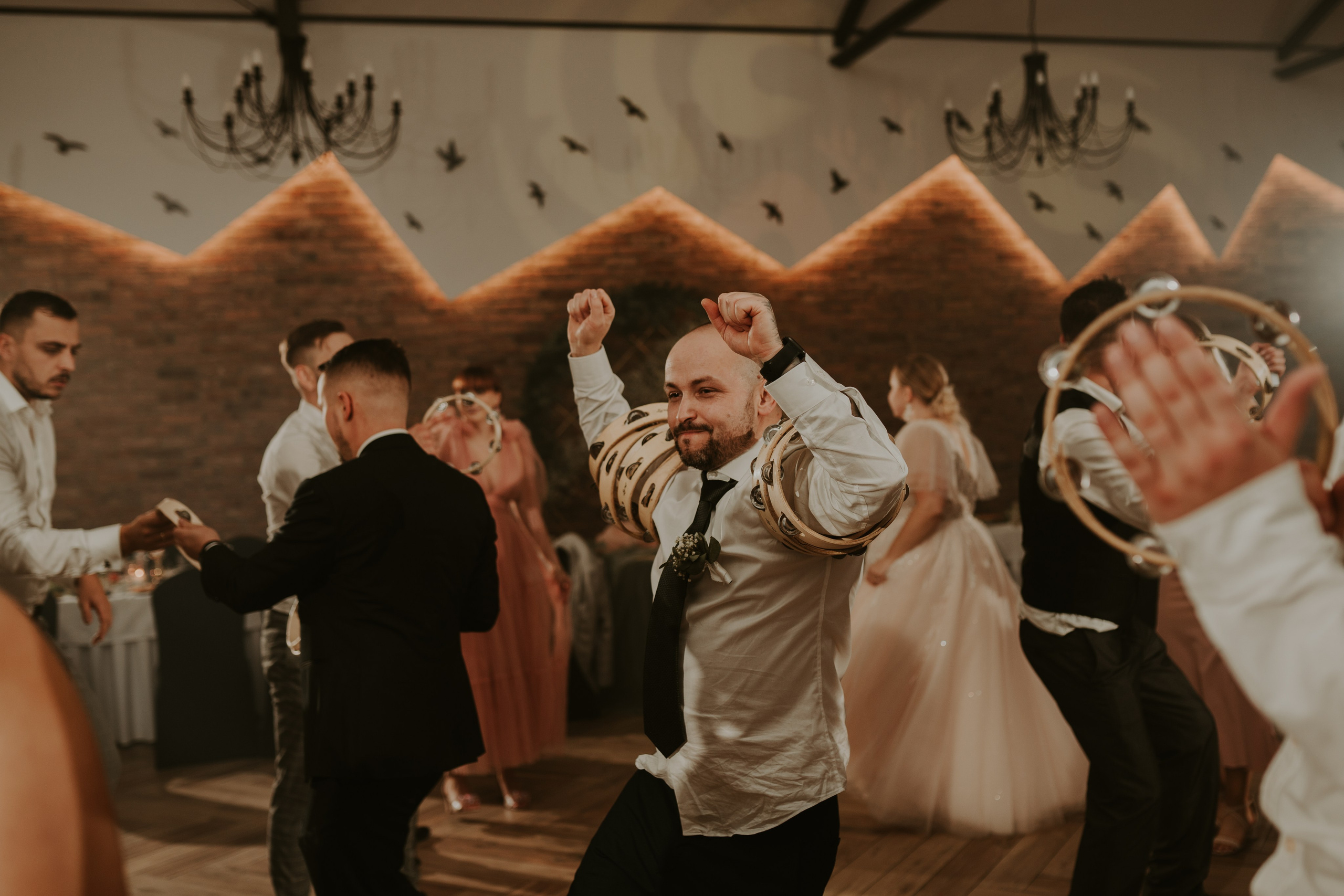 Trzy Drzewa: wspaniała uroczystość Wiktorii i Kamila. Karkowskafoto - fotografia miłości