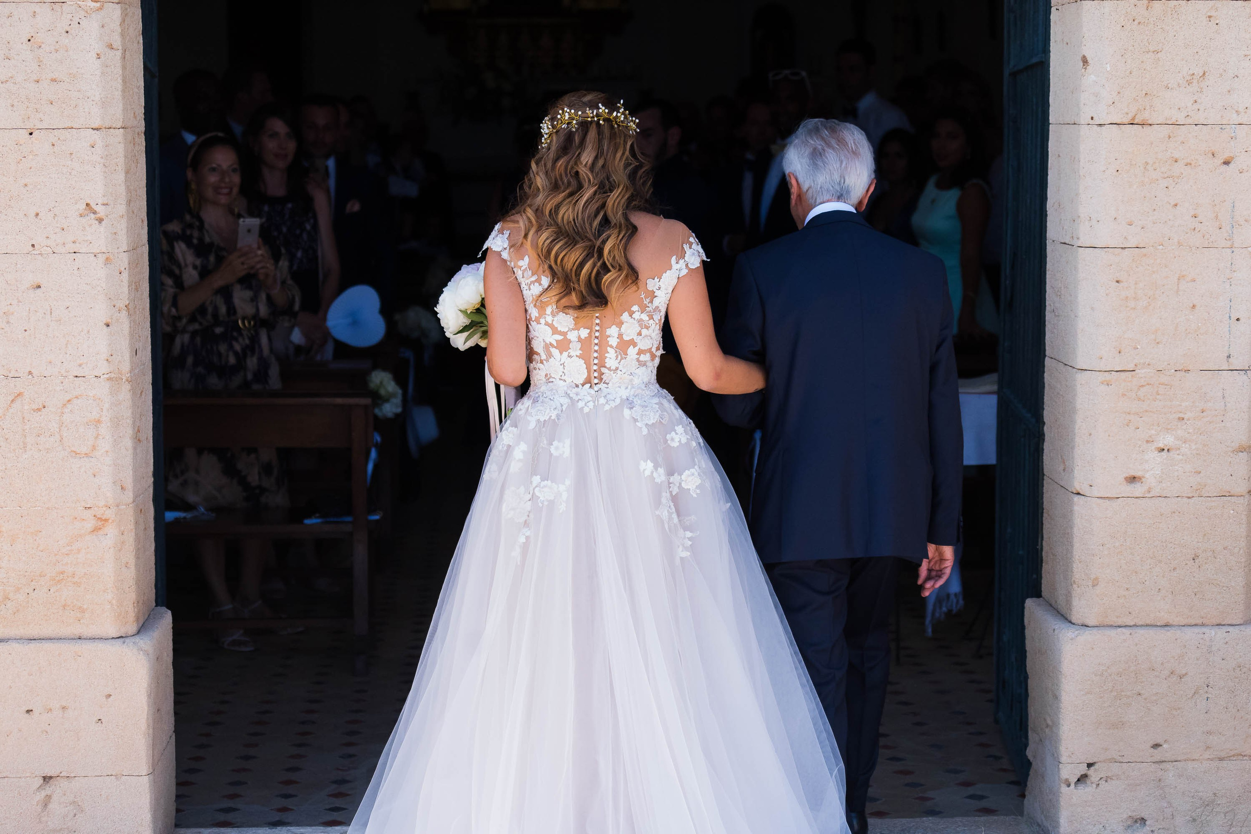 Wedding in Mallorca at Mhares Beach Club. Mallorca Wedding, Corporate & Social Photographer