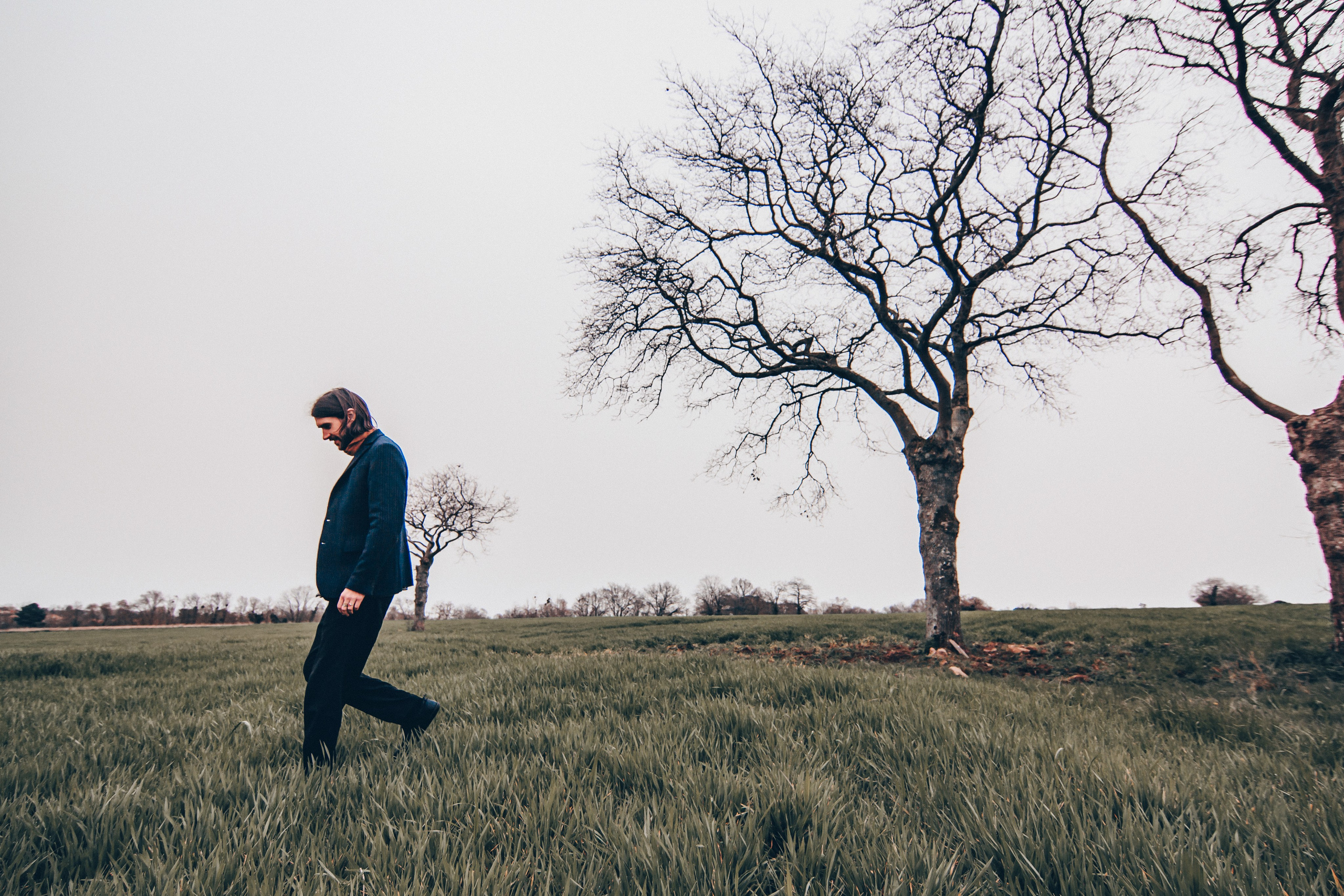 Photos d’artiste Alexis Paul. Photographe professionnelle à Poitiers, Tours et Châtellerault | Studio photo entre Poitiers et Tours – portraits, familles, entreprises, ma