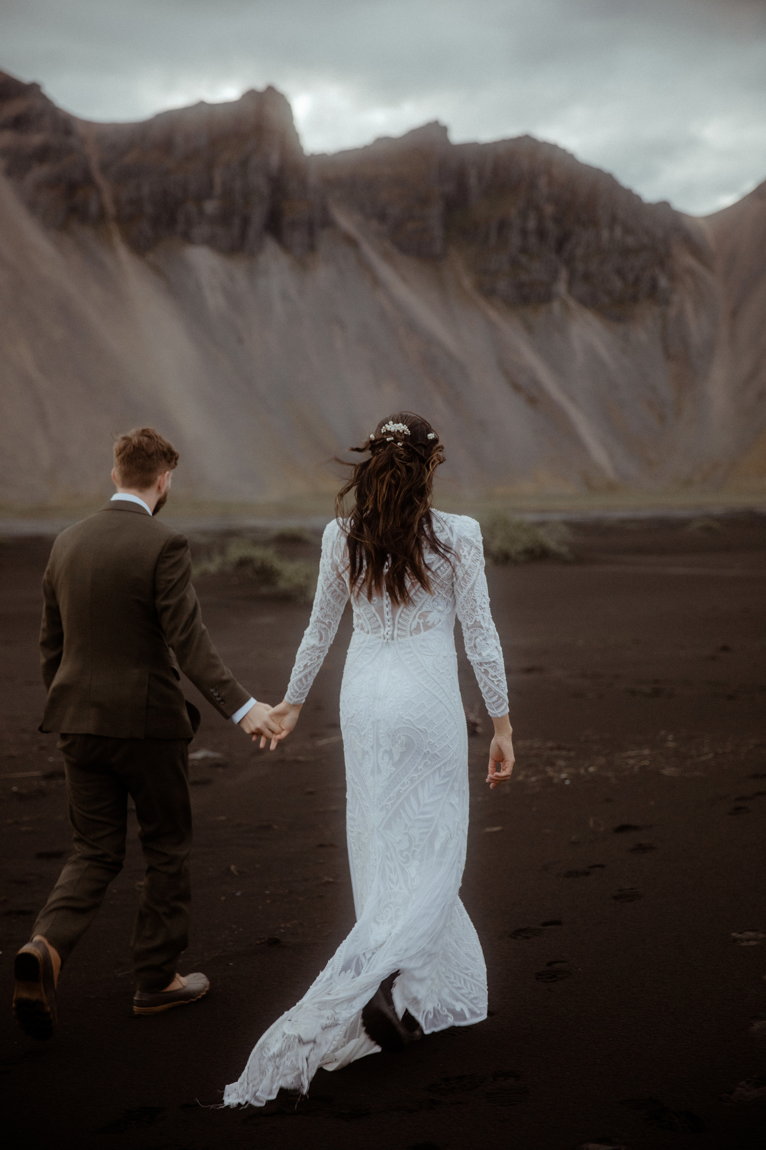 Wedding in Iceland. Iceland elopement photographer & videographer