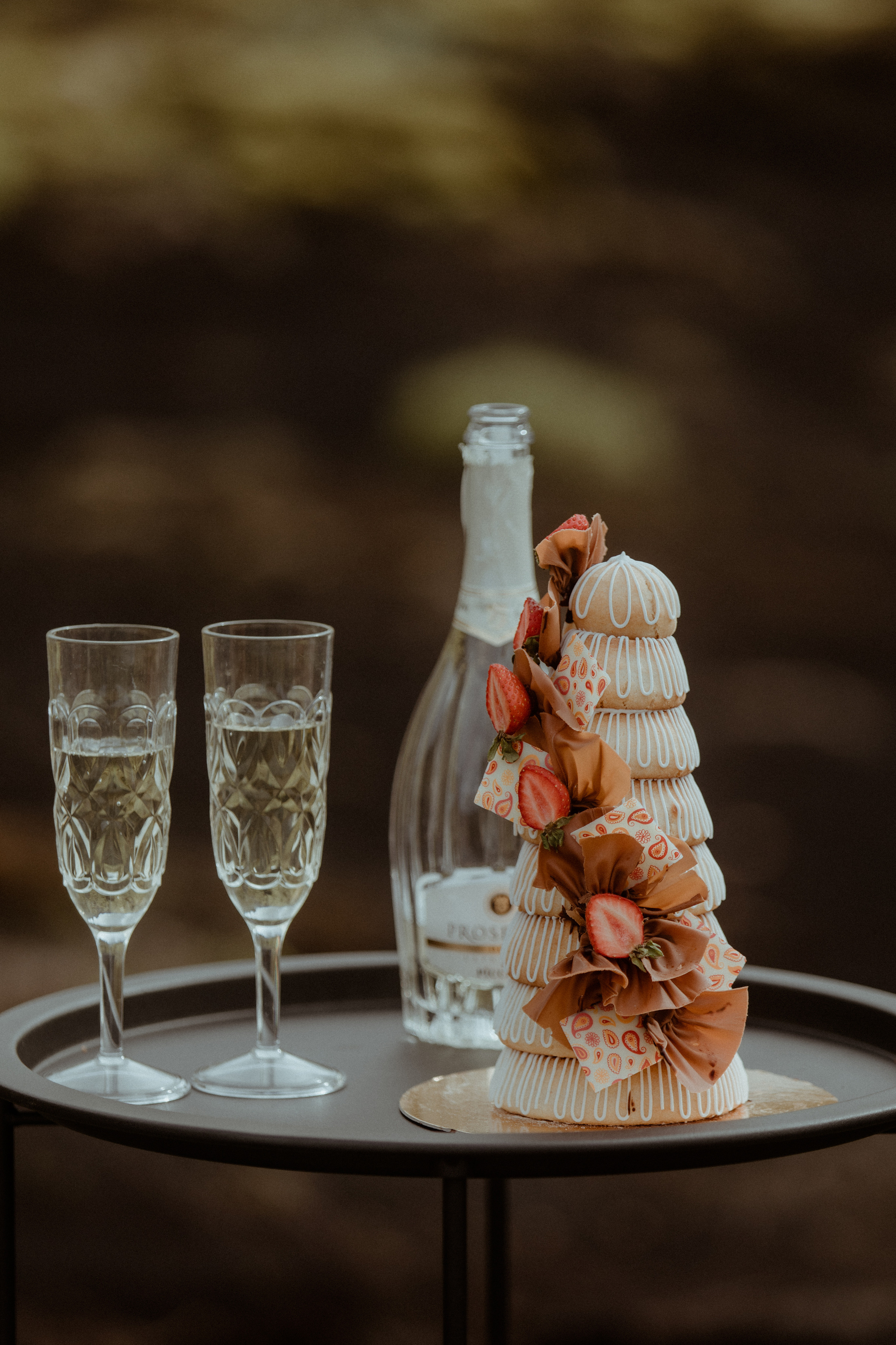 Elopement at Black sand beach in Iceland. Iceland elopement photographer & videographer