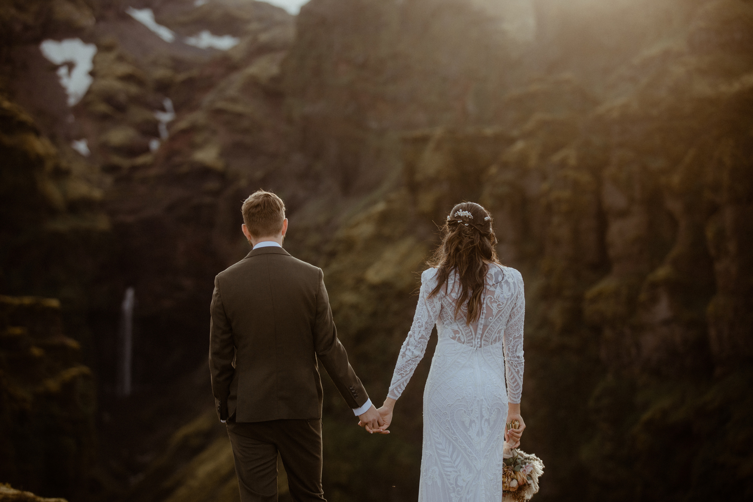 Wedding in Iceland. Iceland elopement photographer & videographer