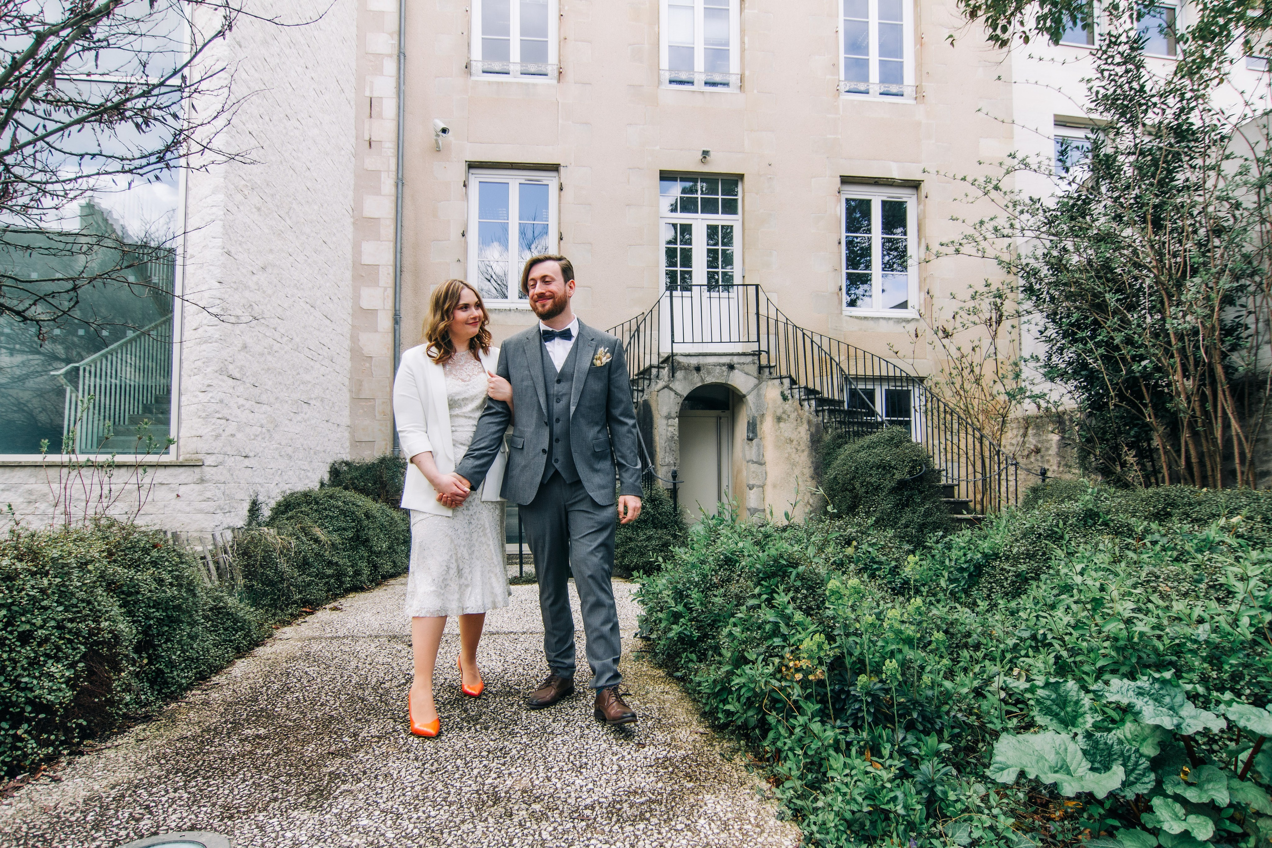 Mariage intimiste de Lorelei et Jeremy. Studio photo « Partage ton bonheur » – Photographe famille près de Châtellerault, Poitiers et Tours