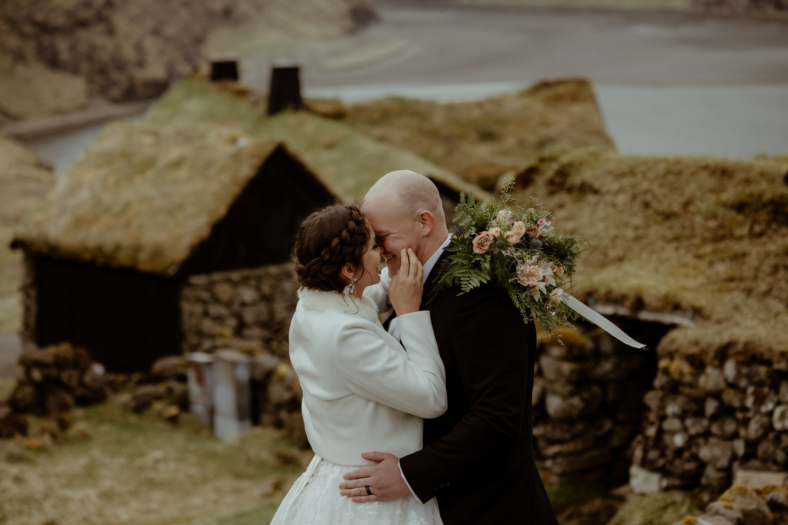 Faroe Islands elopement | Adventure wedding in Faroe Islands. Iceland elopement photographer & videographer
