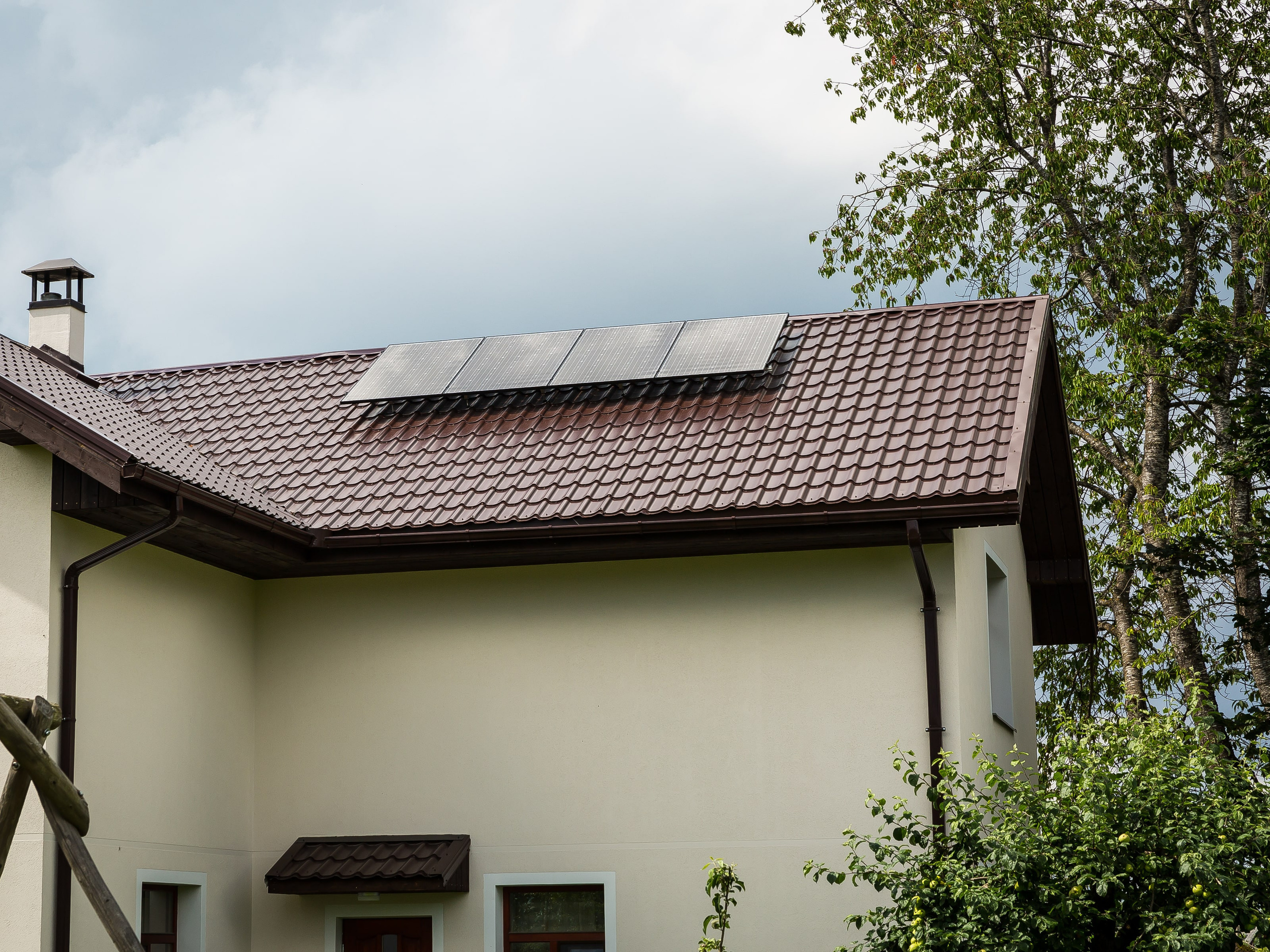 Labākie projekti. Saules paneļu pārdošana un uzstādīšana