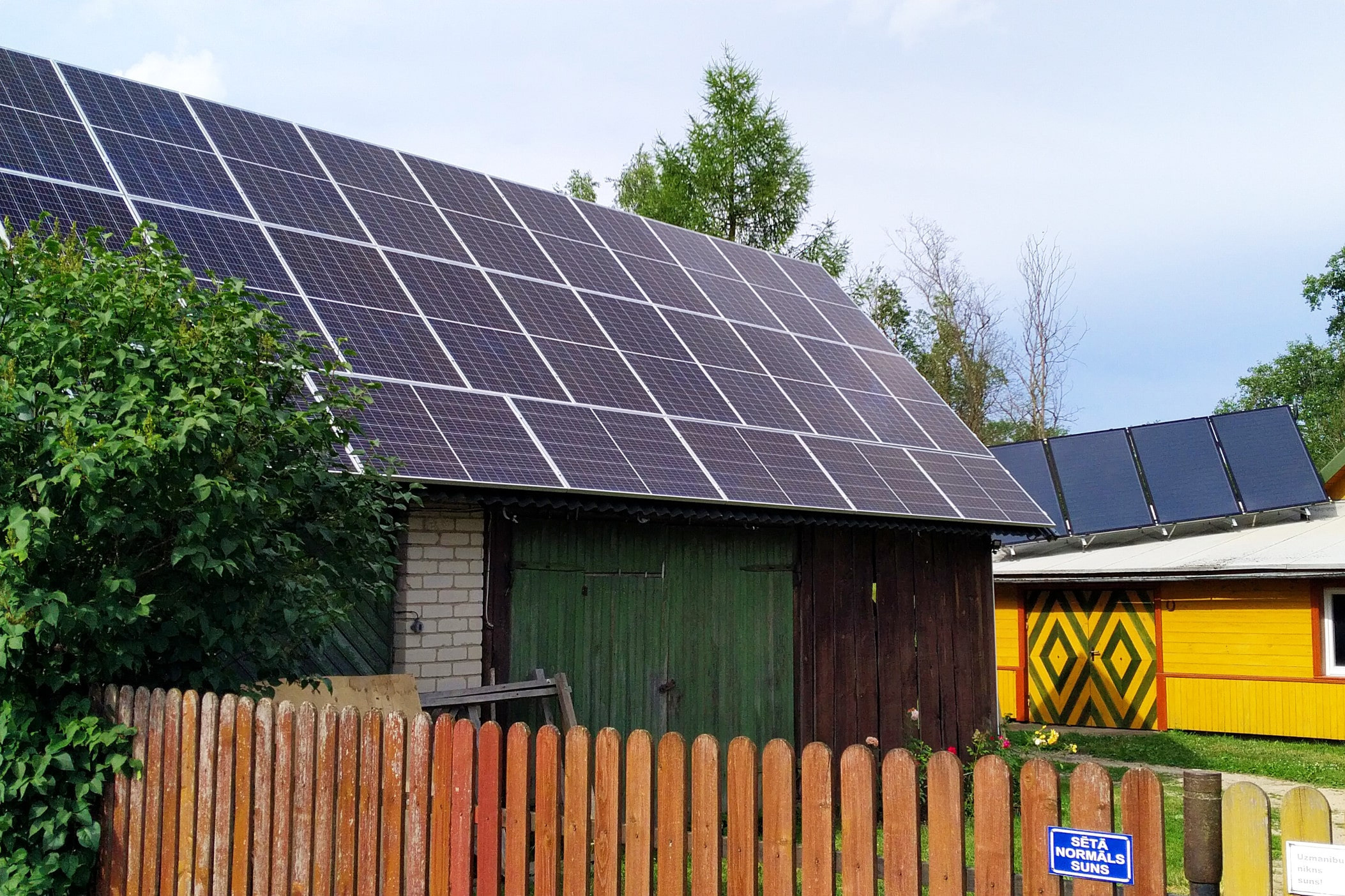 Labākie projekti. Saules paneļu pārdošana un uzstādīšana