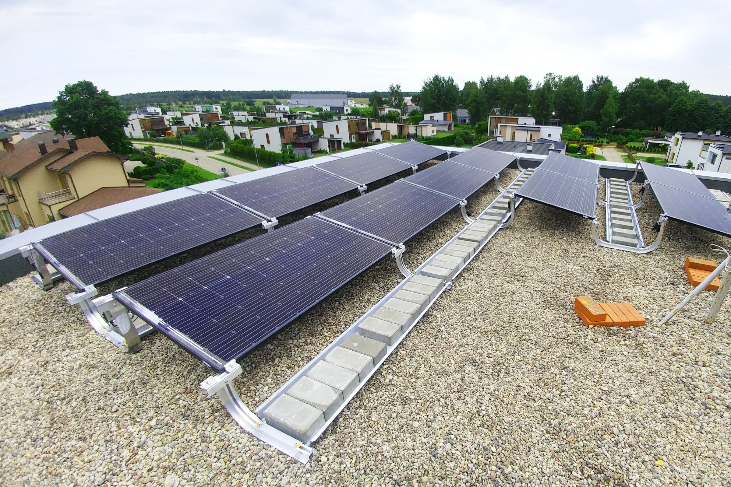 Labākie projekti. Saules paneļu pārdošana un uzstādīšana