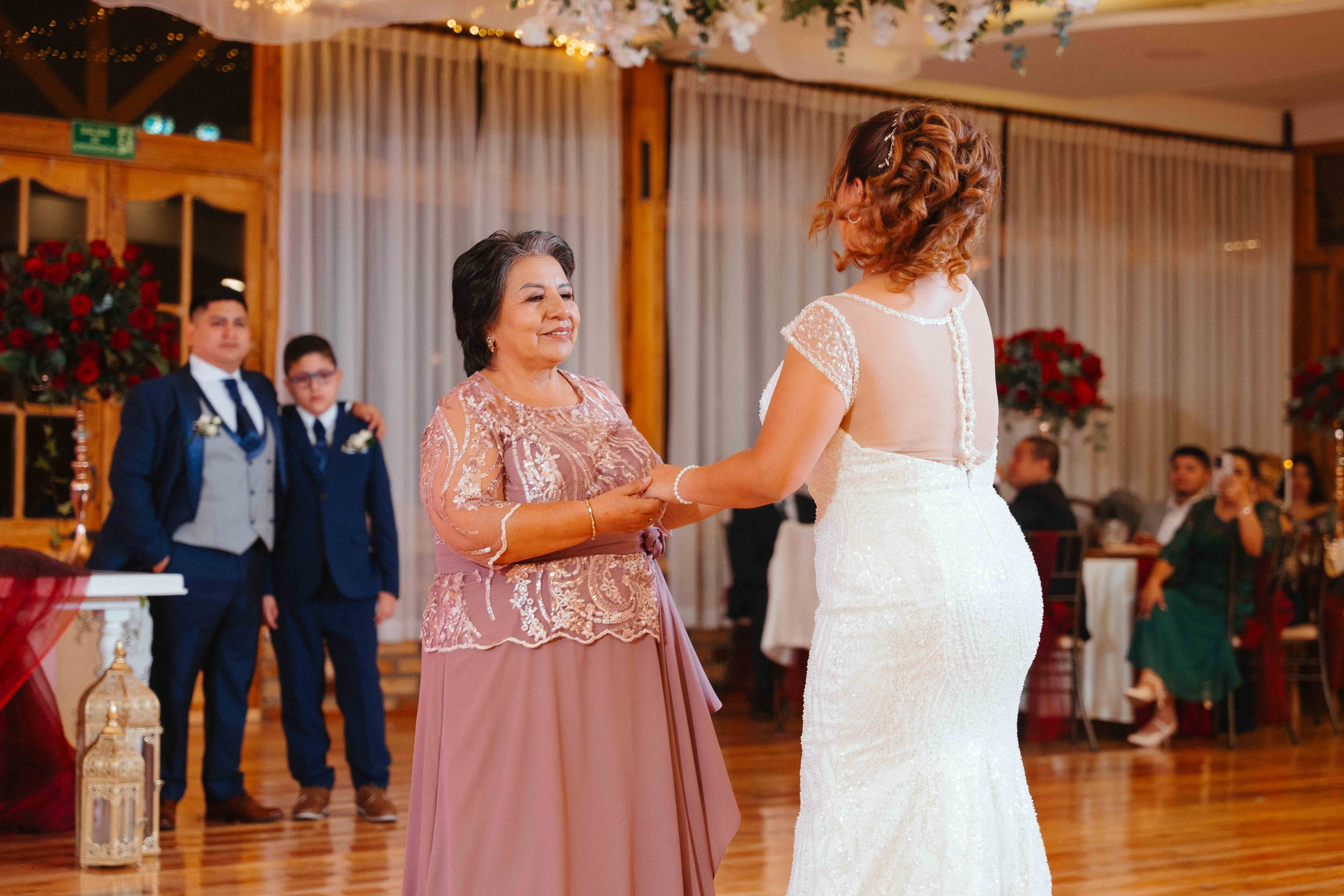 Ivan y Maria. Fotógrafo de bodas en Loja Ecuador | Piero Alvarez PH