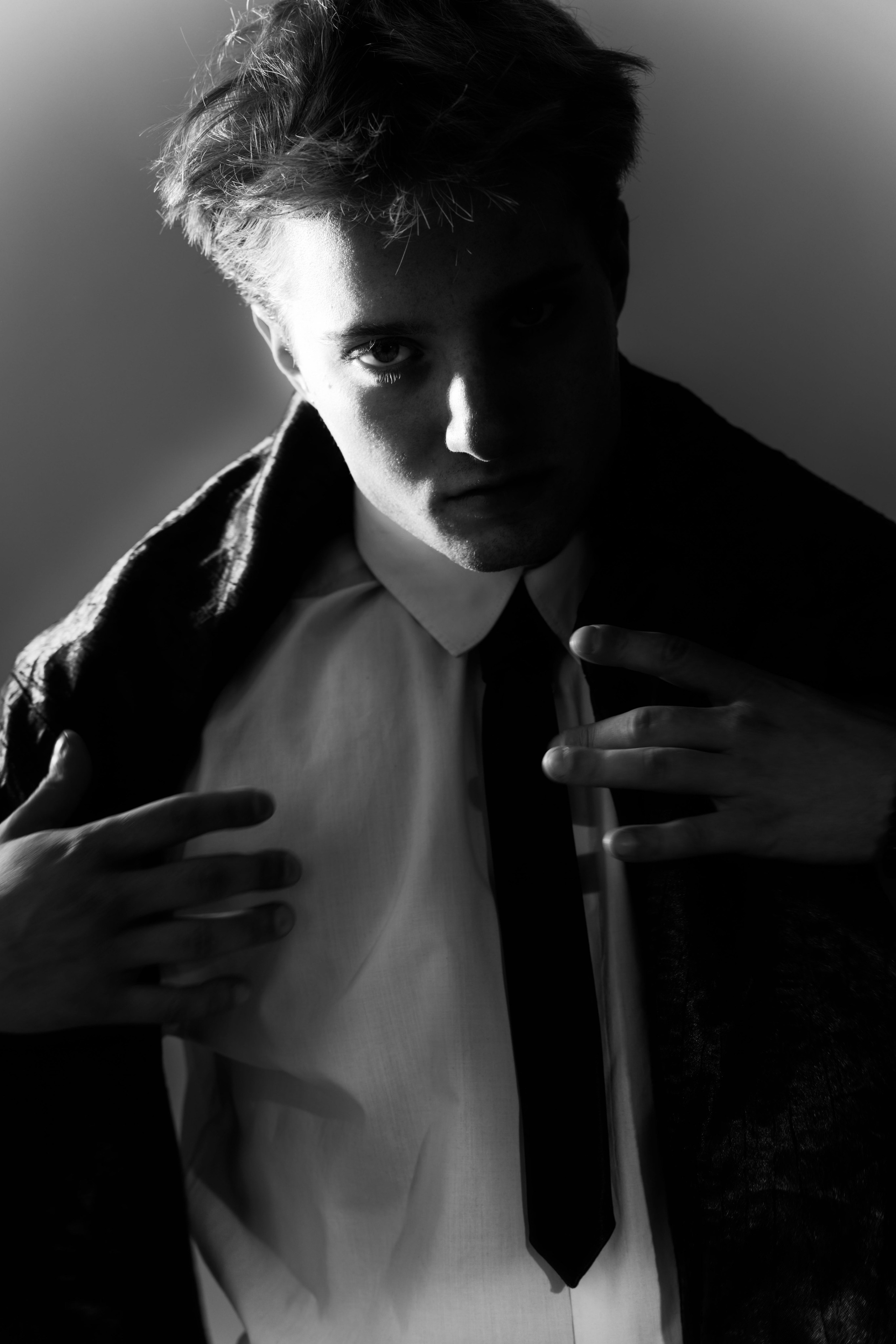 Book a Photoshoot. Anna Omni — concept photographer and digital artist in Riga, Latvia