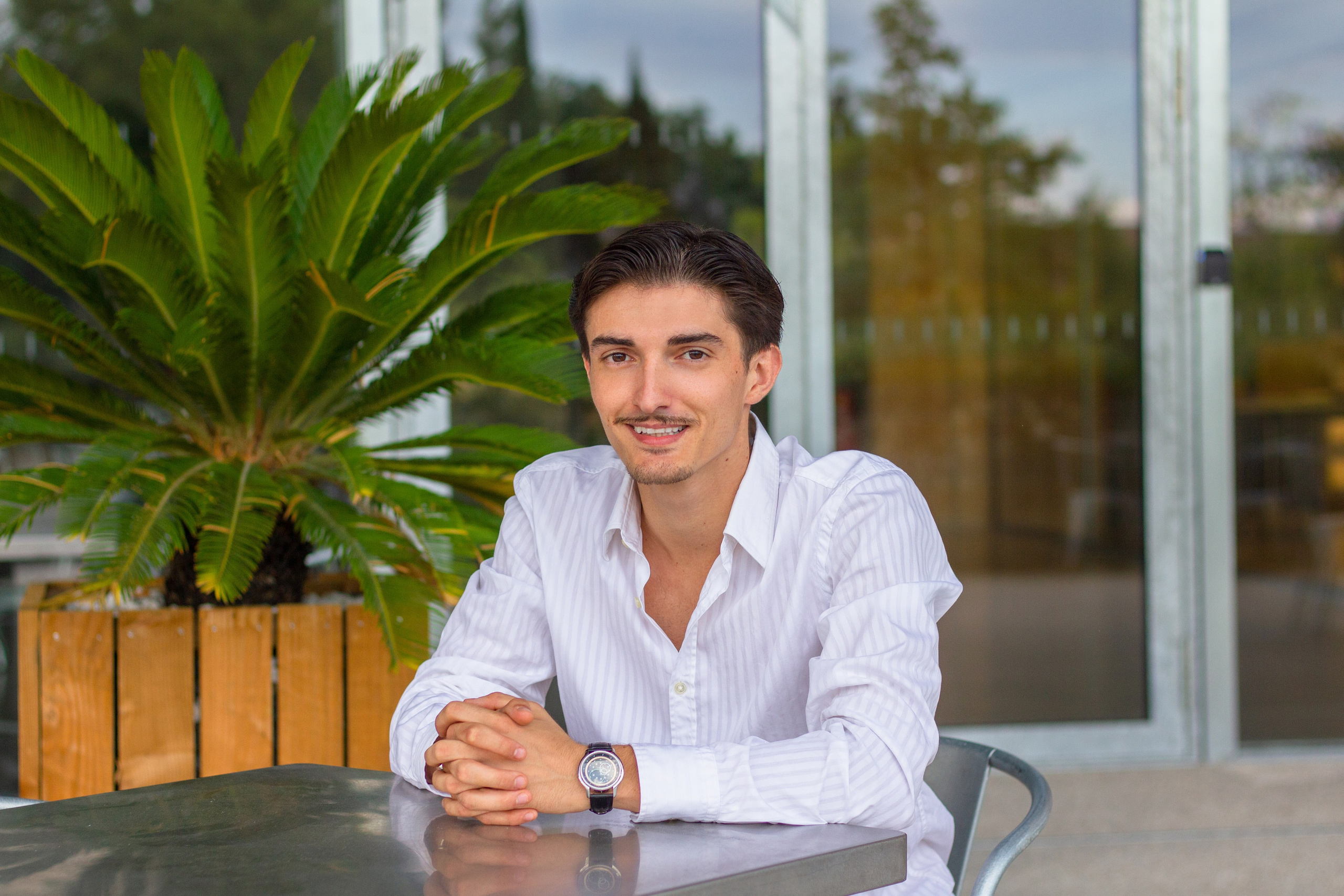 Photo d’un agent immobilier à Narbonne