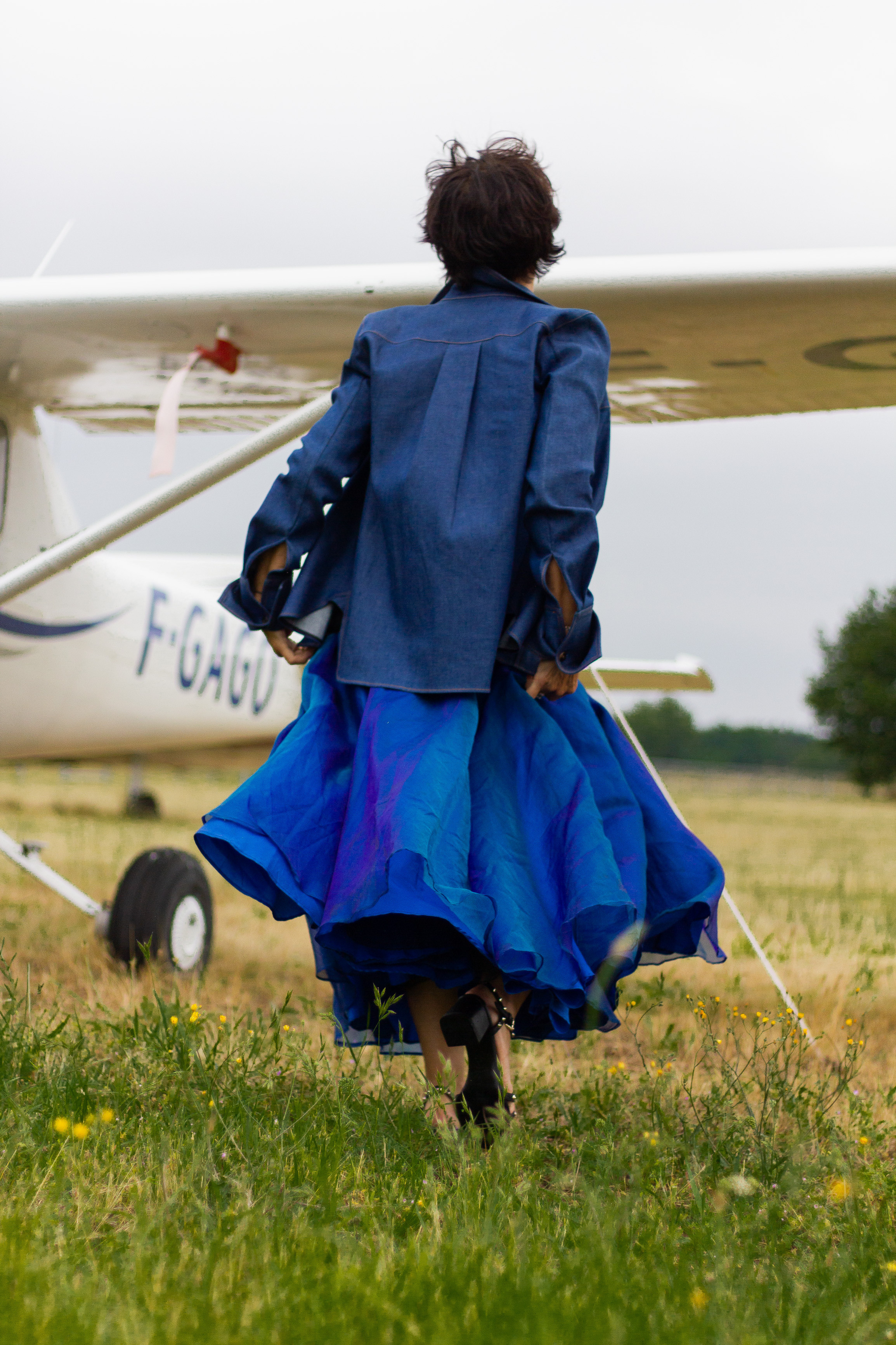 Styliste americaine Faith. Photographe professionnelle à Poitiers, Tours et Châtellerault | Studio photo entre Poitiers et Tours – portraits, familles, entreprises, ma