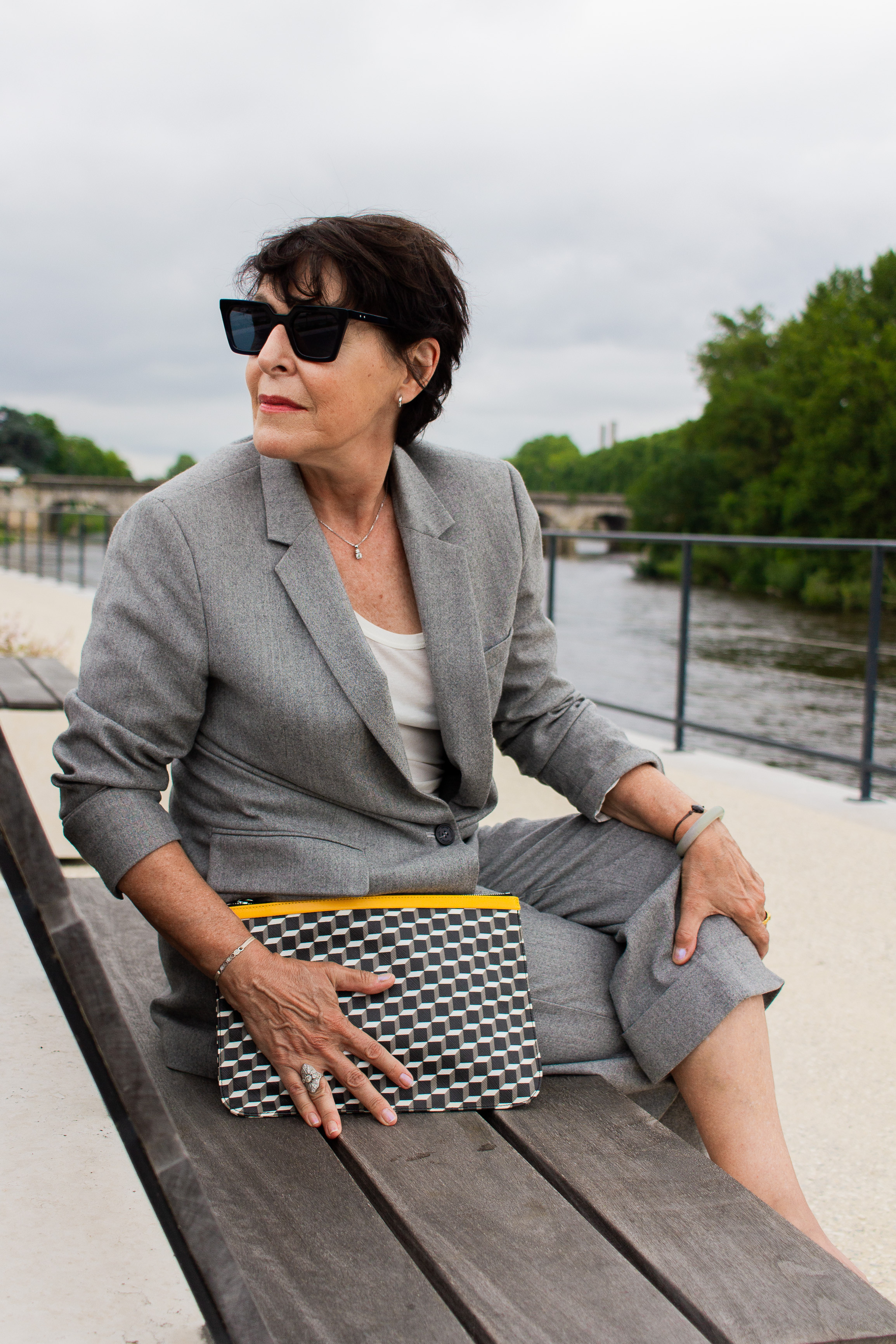 Styliste americaine Faith. Photographe professionnelle à Poitiers, Tours et Châtellerault | Studio photo entre Poitiers et Tours – portraits, familles, entreprises, ma