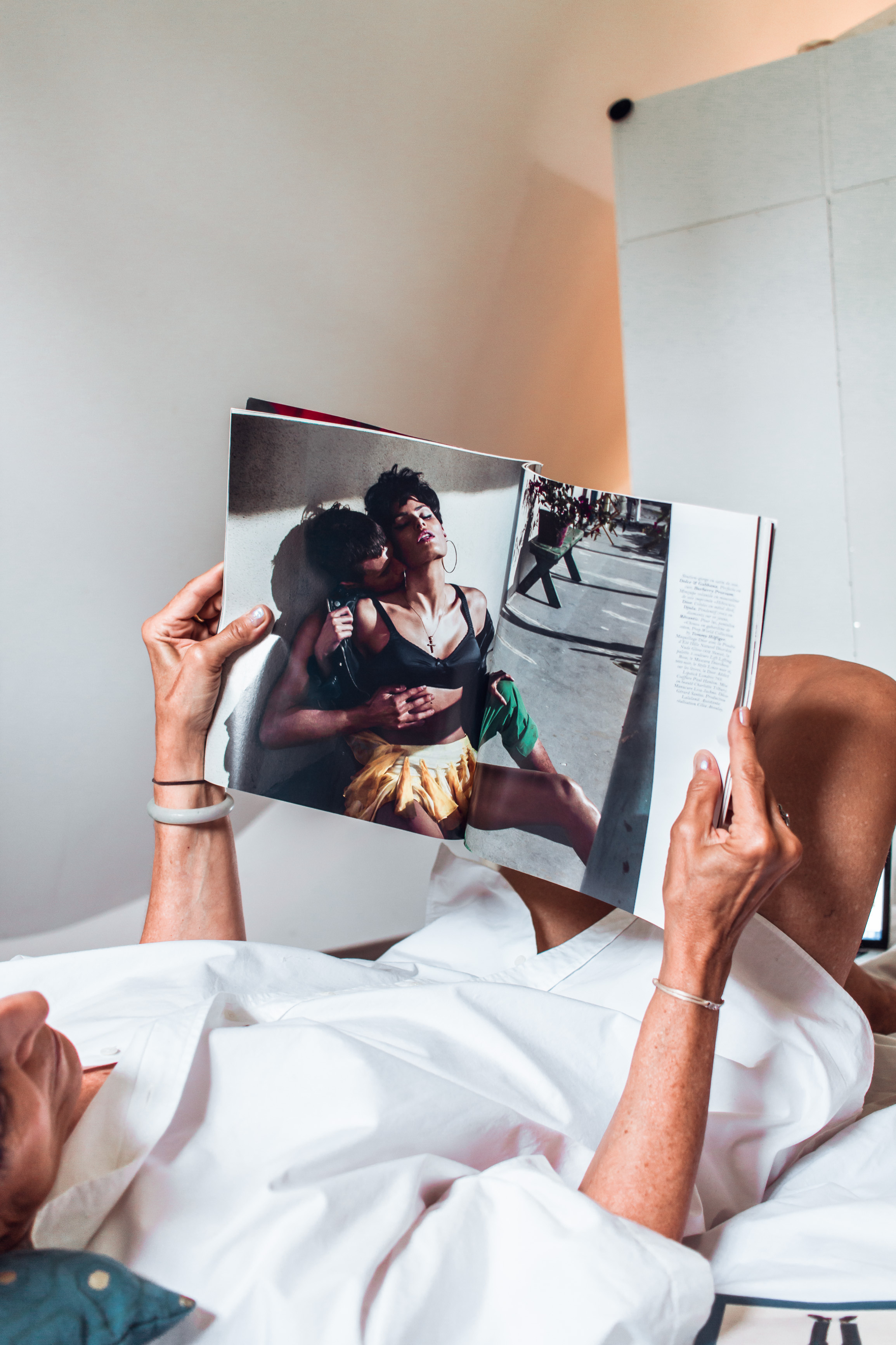 Styliste americaine Faith. Photographe professionnelle à Poitiers, Tours et Châtellerault | Studio photo entre Poitiers et Tours – portraits, familles, entreprises, ma