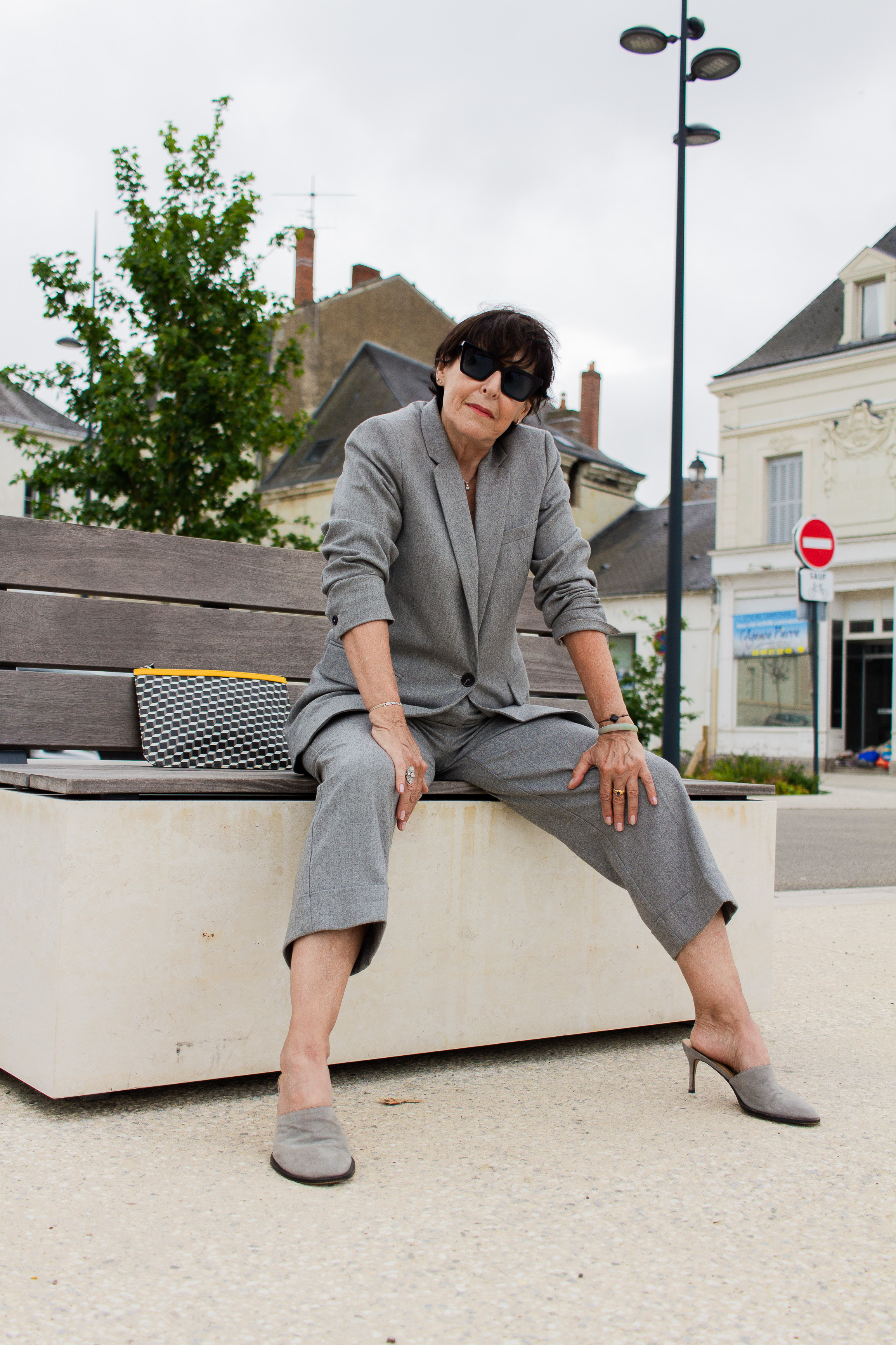 Styliste americaine Faith. Photographe professionnelle à Poitiers, Tours et Châtellerault | Studio photo entre Poitiers et Tours – portraits, familles, entreprises, ma