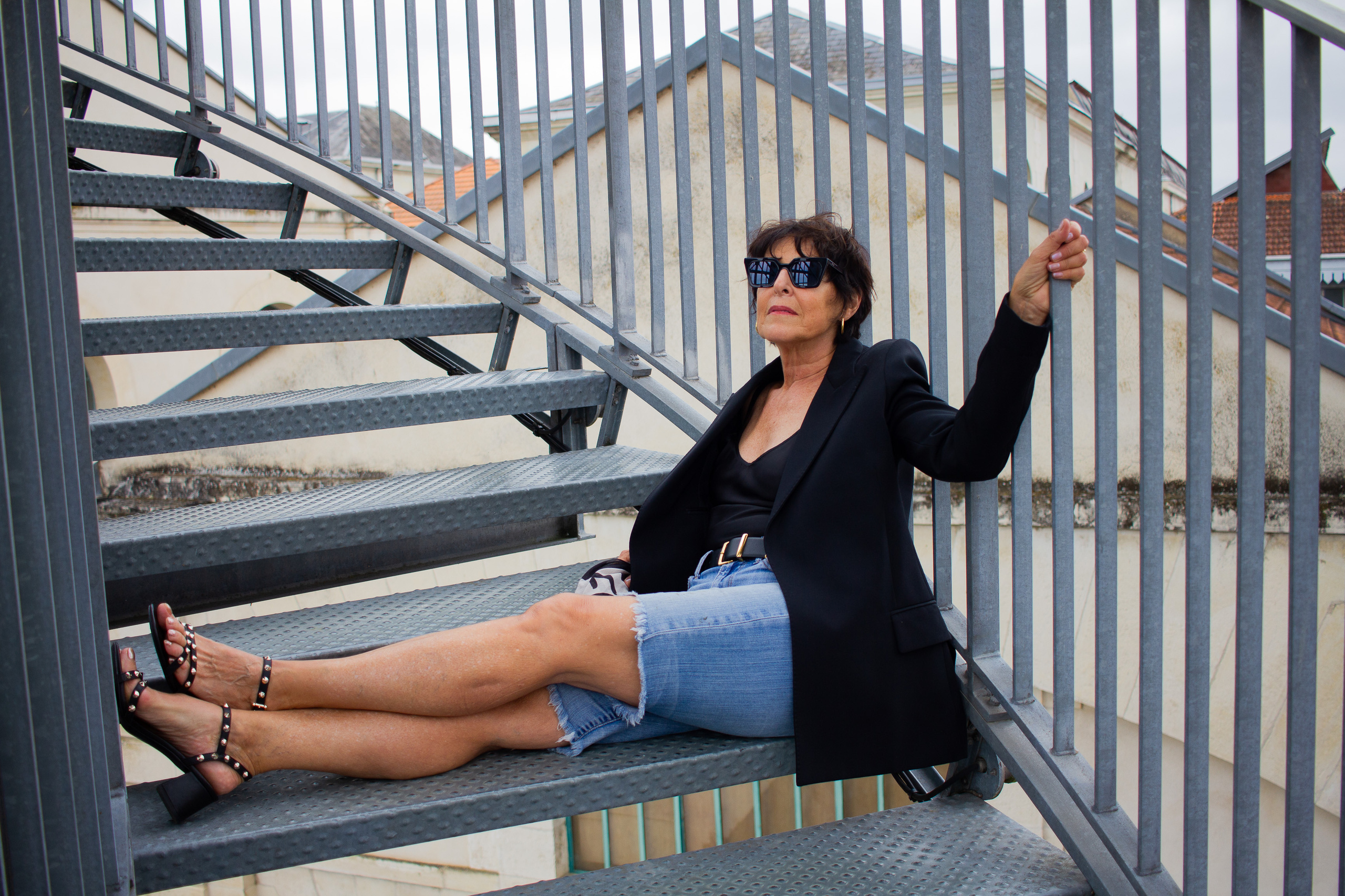 Styliste americaine Faith. Photographe professionnelle à Poitiers, Tours et Châtellerault | Studio photo entre Poitiers et Tours – portraits, familles, entreprises, ma