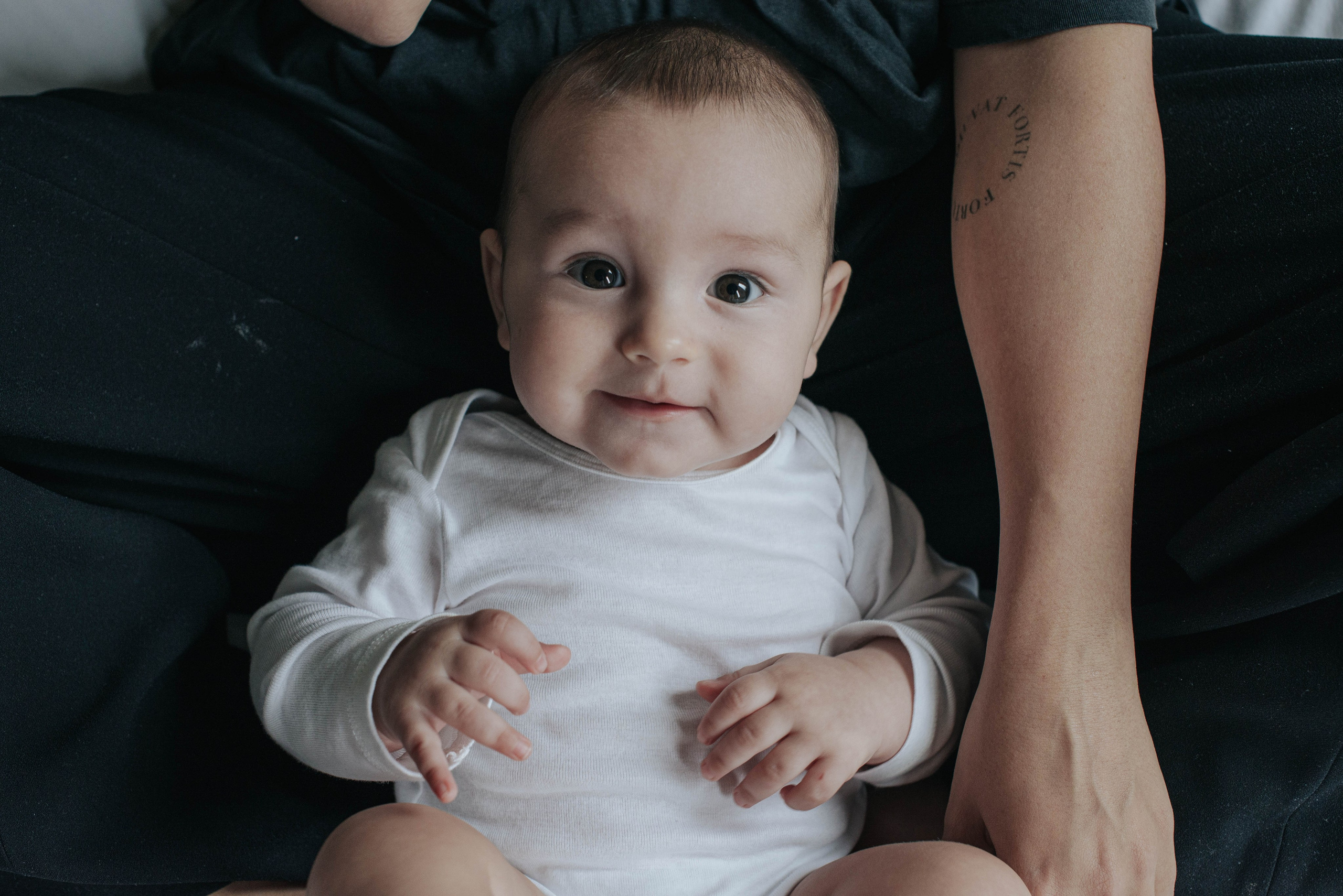 Once again. Photographer @elmirkami in the city of Buenos Aires