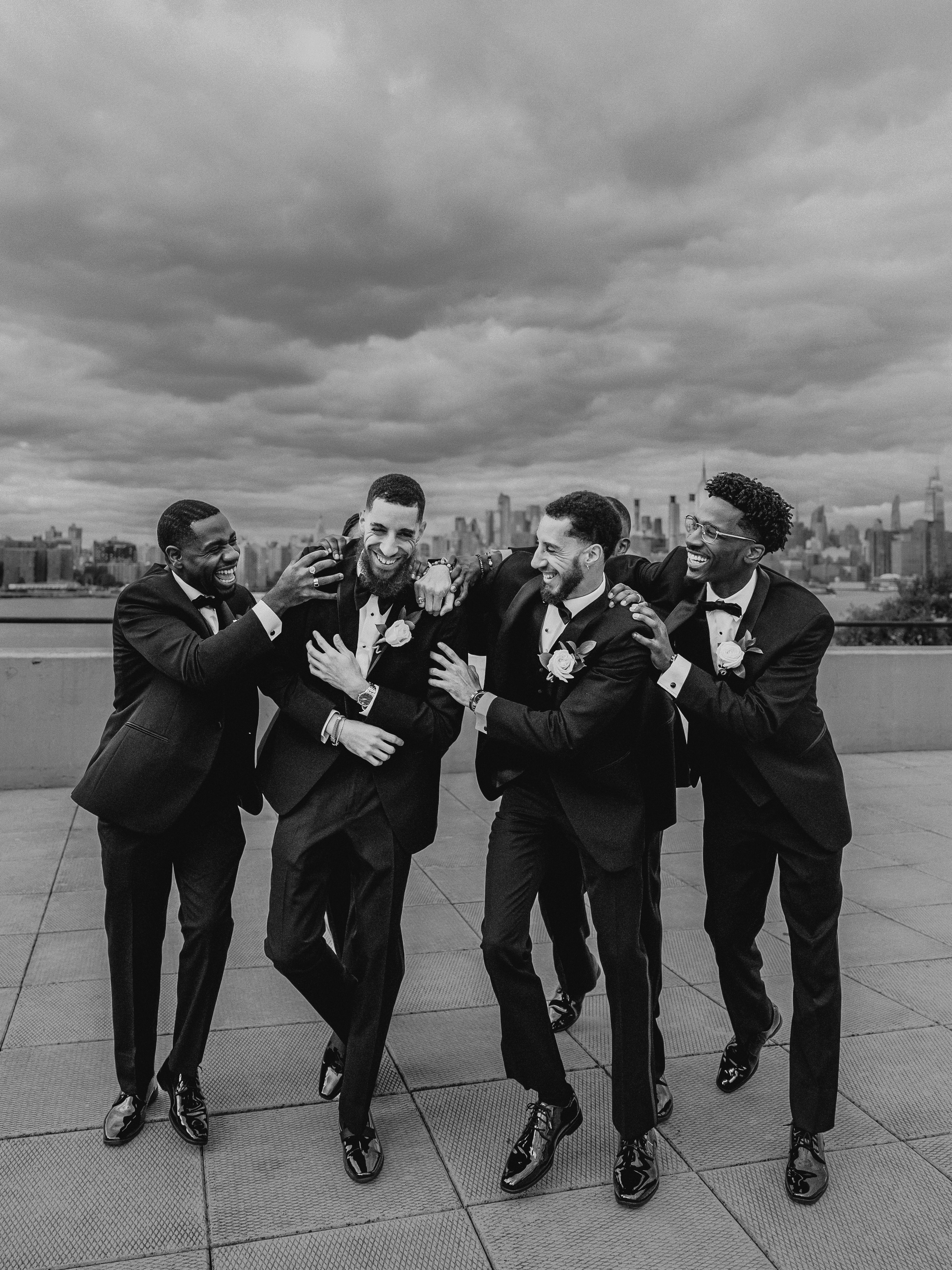 Wedding Photography in NYC – Natural & Cinematic. Sasha Amelie | Lifestyle and Wedding Photography | NYC and Beyond