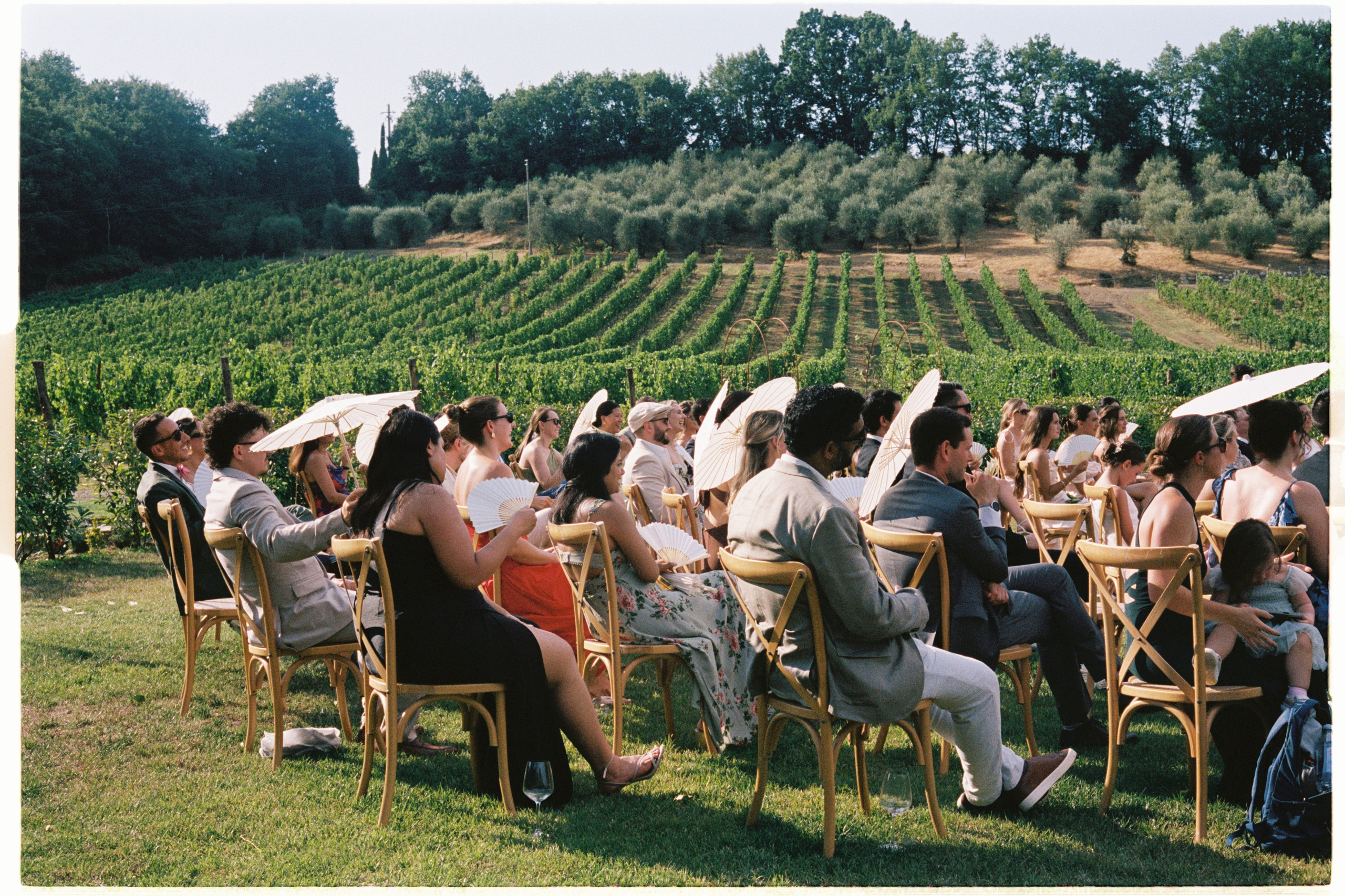 Sara Luca | Digital+Film wedding Photographer | Italy and Europe