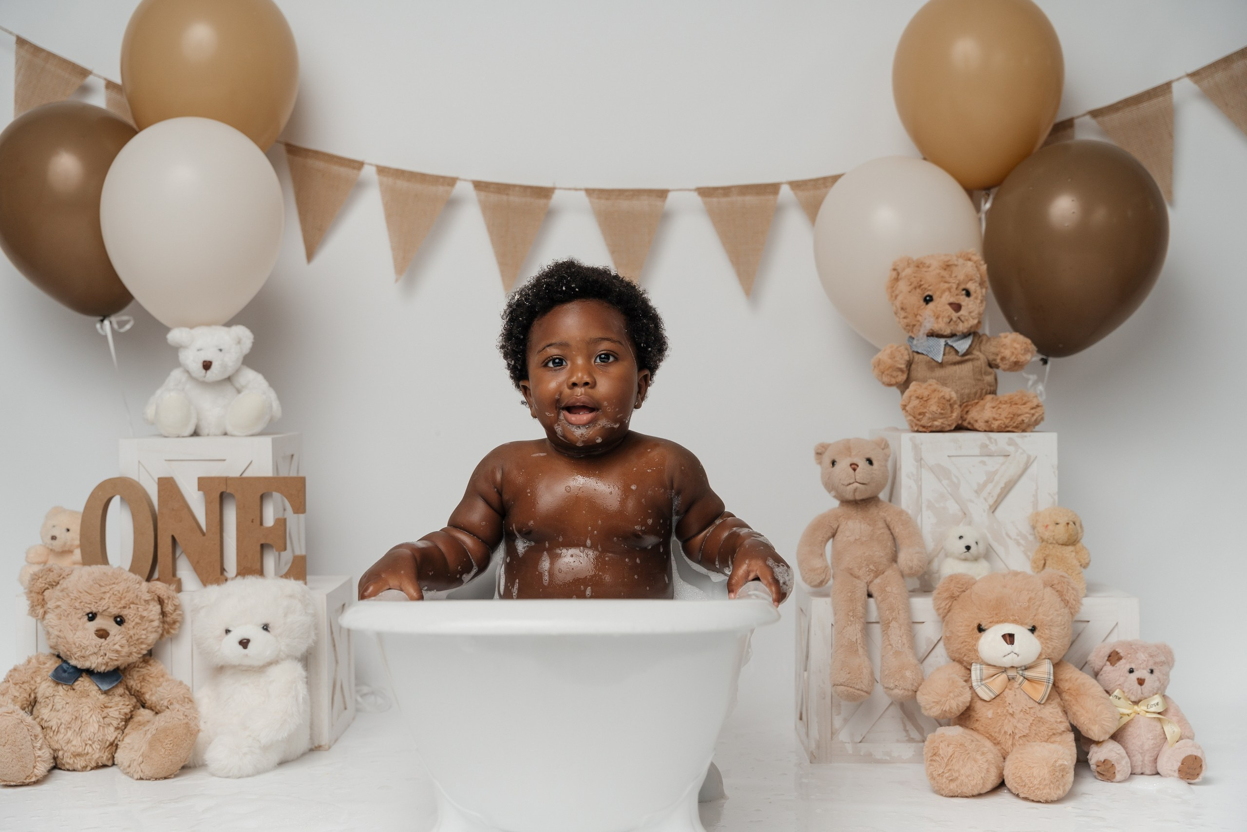 Adorable baby Chukwuma 🥰. Newborn and family photographer. Hills District. Sydney