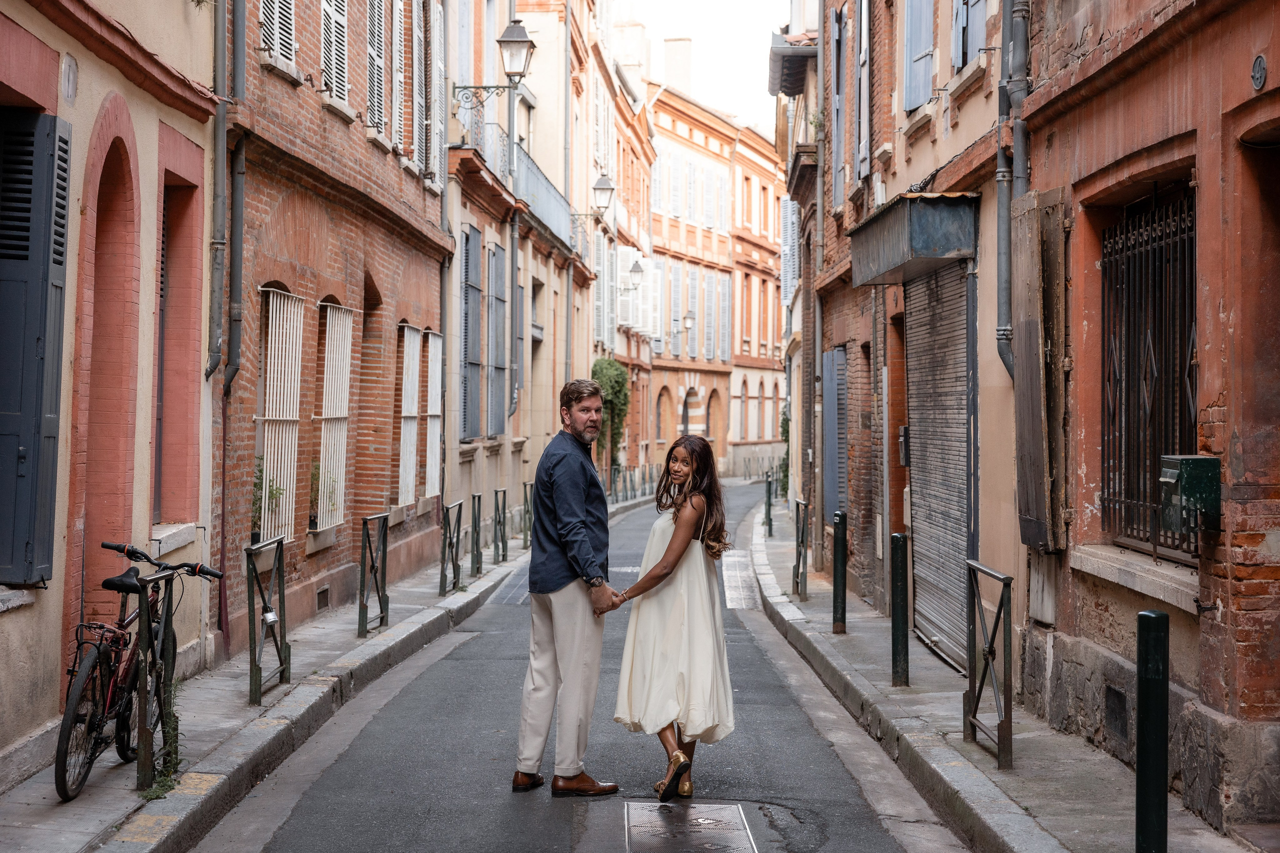 Engagement loves tory photoshoot in Toulouse. Anah & Andrew. Евгения Смирнова — Ваш фотограф в Тулузе и на юго-западе Франции