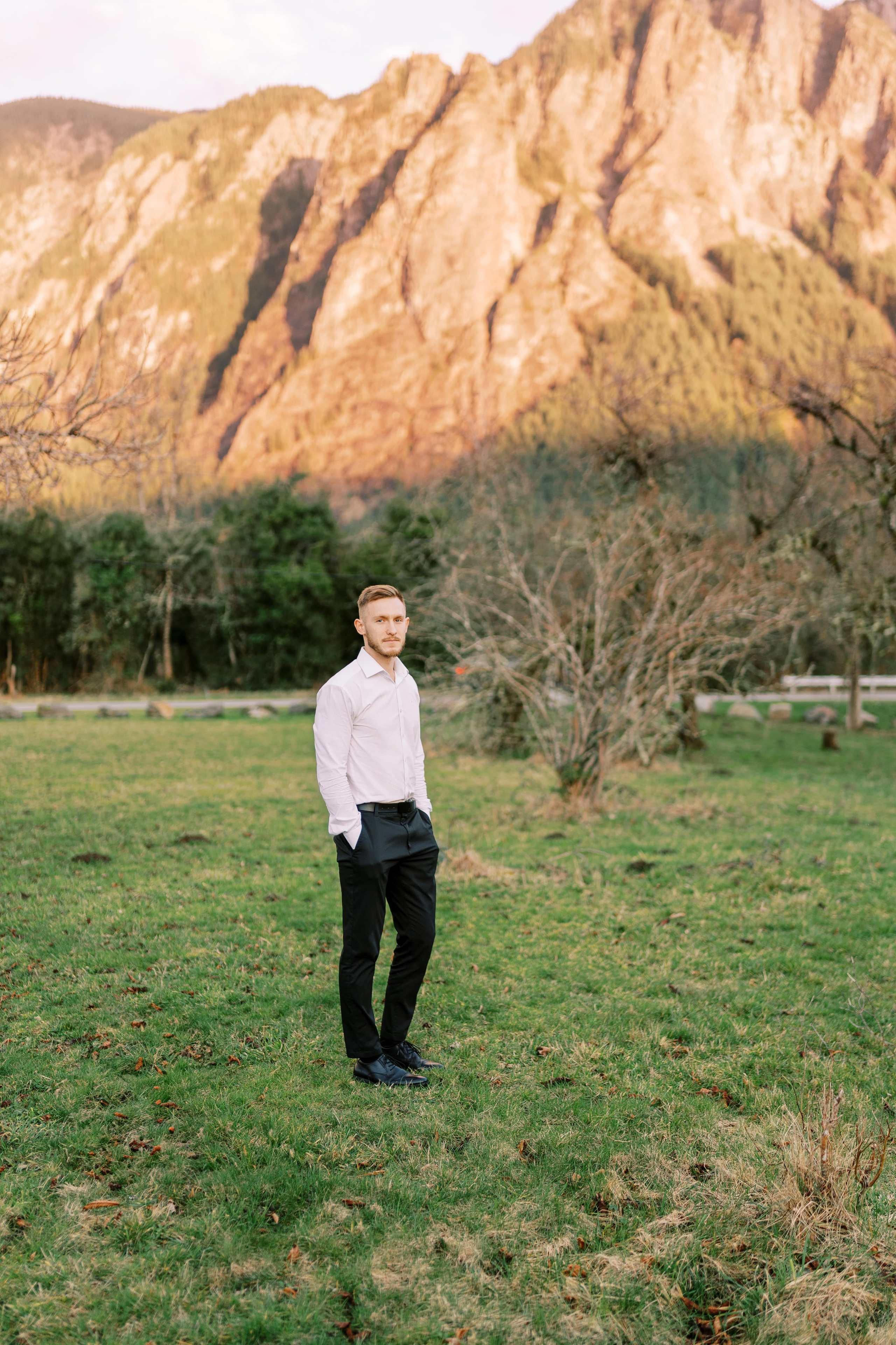 Engagement photo shoot/ Dmitry and Julia/ February 2024. North Bend, Washington. EVAN ARISTOV WEDDING PHOTOGRAPHY — Seattle Wedding Photographer