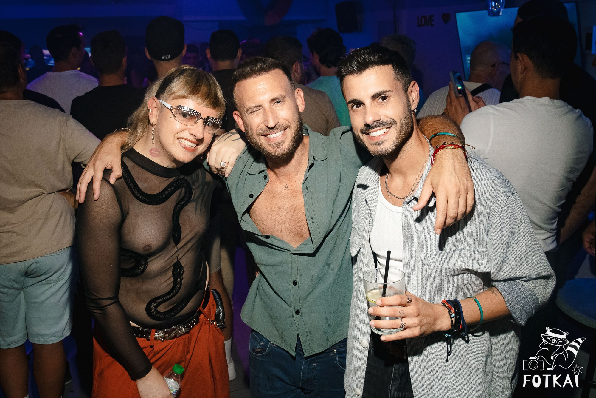 La Prohibida — Reportaje fotográfico en Boys Disco Pub La Mata Torrevieja | FOTKAI