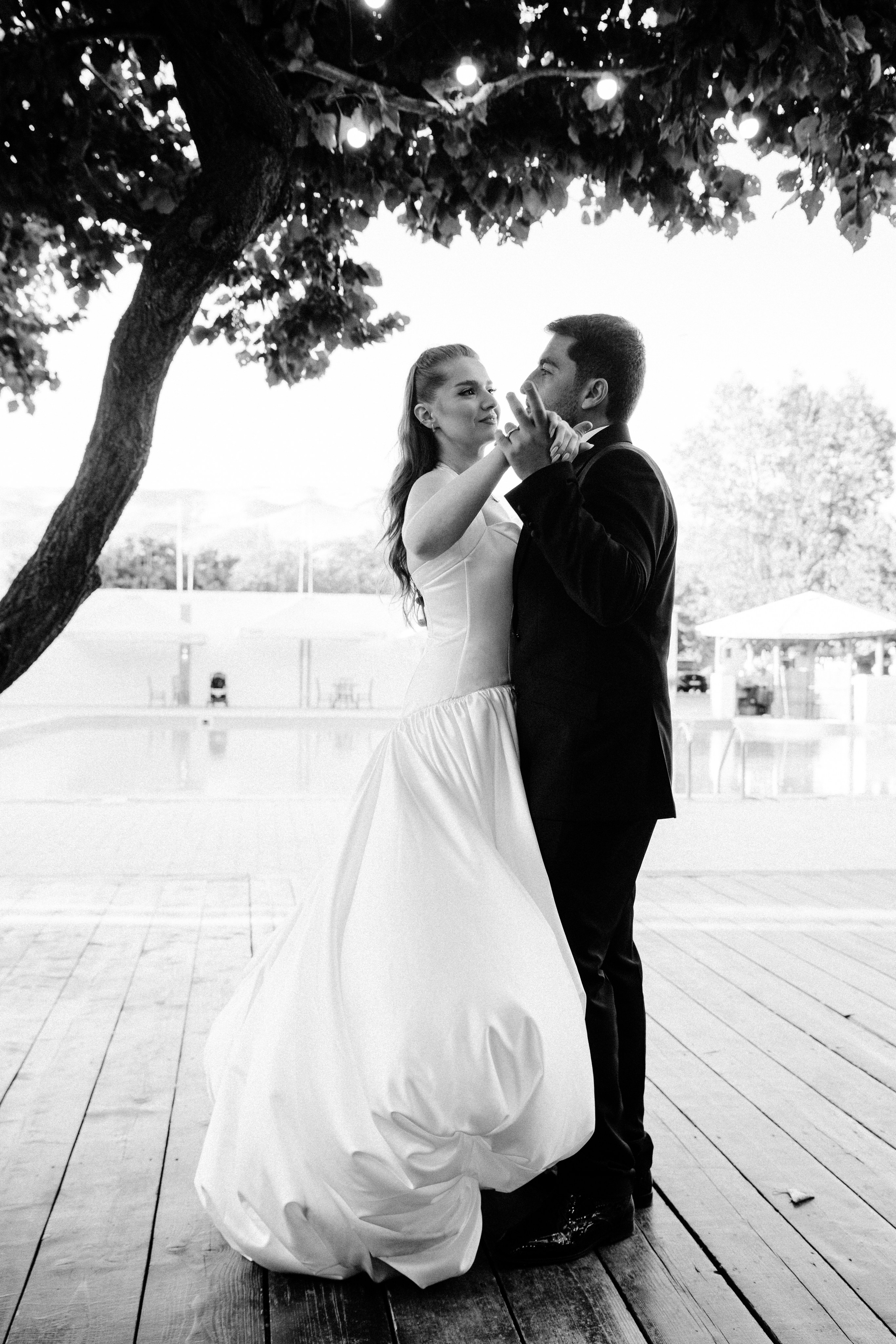 Maga & Shavarsh’s Wedding at Saghmosavank Monastery