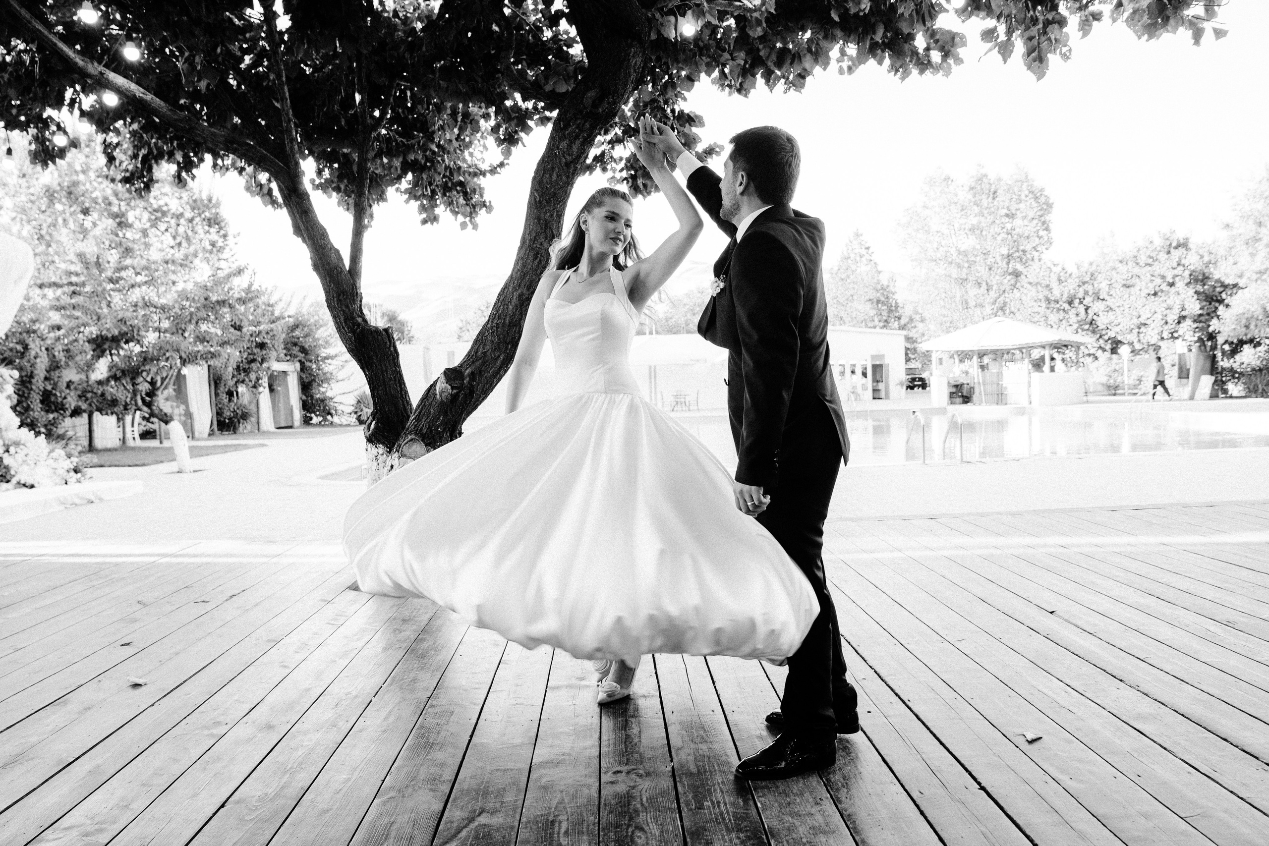 Maga & Shavarsh’s Wedding at Saghmosavank Monastery