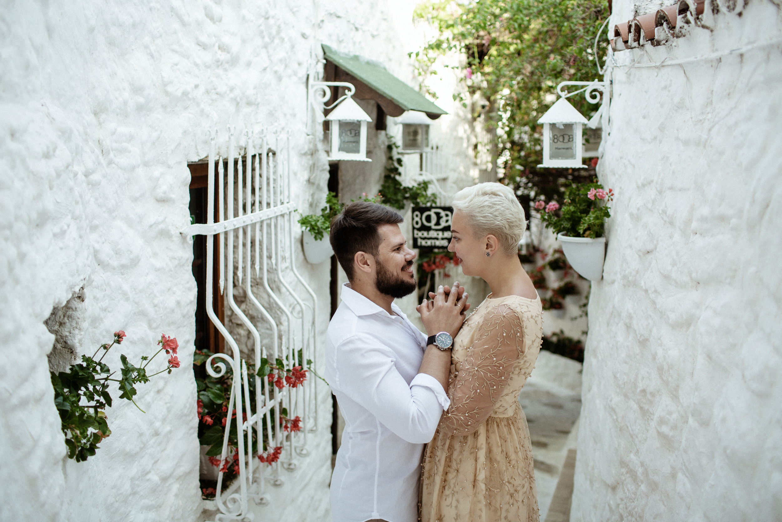 Романтическая "ЛАЙТ" фотосессия в старом городе. Фотограф в Каппадокии / Julia Ganch