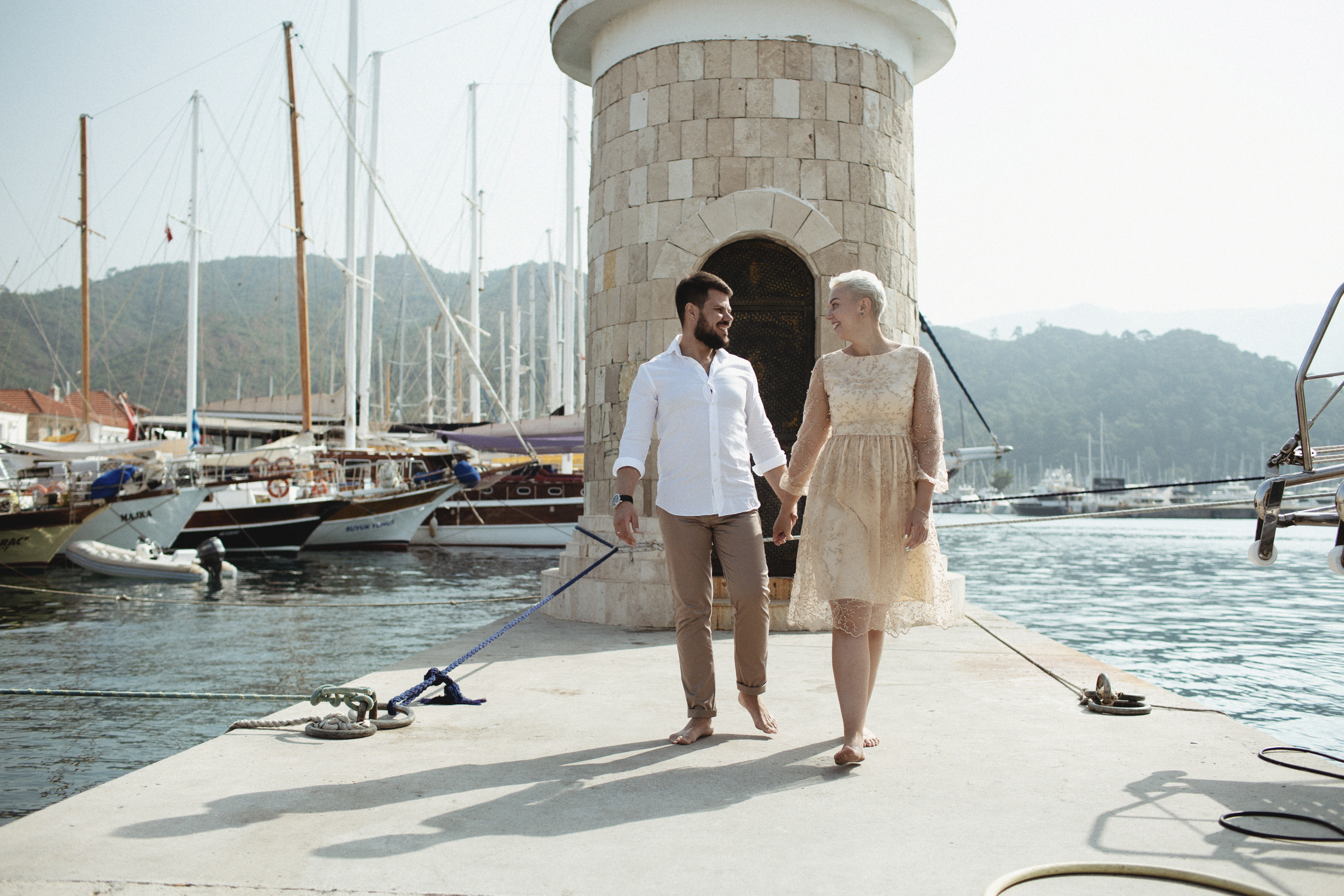 Романтическая "ЛАЙТ" фотосессия в старом городе. Фотограф в Каппадокии / Julia Ganch