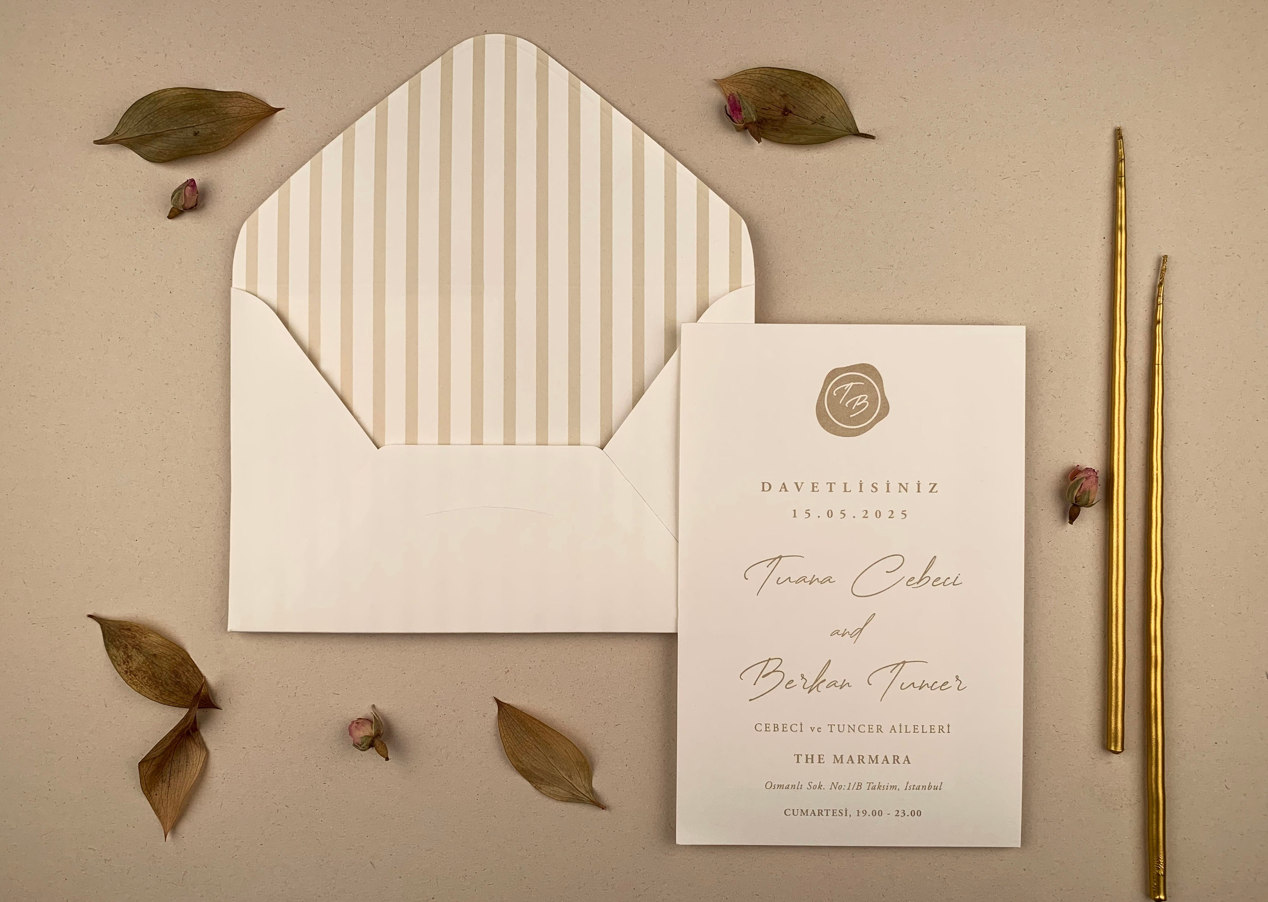 - invitații nuntă  - modele invitații nuntă  - invitații nuntă 2025  - invitații de nuntă elegante  - invitații de nuntă personalizate  - invitații nuntă online  - invitații nuntă handmade  - catalog invitații nuntă  - invitații originale nuntă  - invitații de nuntă moderne  - invitații nuntă vintage  - invitații nuntă rustice  - invitații nuntă clasice  - design invitații nuntă  - invitații de nuntă cu tematică.- invitații nuntă florale  - invitații nuntă boho  - invitații nuntă aurii  - invitații nuntă minimaliste  - invitații nuntă cu sigiliu  - invitații nuntă cu acuarelă  - invitații nuntă cu fotografie  - invitații nuntă cu inițiale  - invitații nuntă elegante alb-negru  - invitații nuntă cu hârtie texturată  - invitații nuntă cu decupaj laser  - invitații nuntă cu flori uscate. - print invitații nuntă  - invitații nuntă personalizate cu numele mirilor  - invitații nuntă cu plic inclus  - invitații nuntă cu cartolină dublă  - invitații nuntă calitate premium  - invitații nuntă ieftine  - invitații nuntă rapide.- invitații nuntă România  - invitații nuntă București / Botoșani . Iași suceava- invitații nuntă cu livrare în țară  - invitații nuntă online România.- „Invitație de nuntă elegantă cu design floral și plic crem”  - „Model de invitație de nuntă vintage cu sigiliu de ceară”  - „Set complet invitații de nuntă personalizate cu inițialele mirilor”  - „Invitație de nuntă modernă cu design minimalist și text negru pe fundal alb”  - „Invitație de nuntă rustică pe hârtie kraft cu șnur de iută”  - „Invitație de nuntă cu decupaj laser și detalii aurii” - „Invitație de nuntă în stil boho cu imprimeu floral colorat”  - „Invitație romantică de nuntă cu flori uscate și panglică din satin”  - „Invitație de nuntă clasică cu monogramă și font caligrafic”  - „Invitație de nuntă în stil glamour cu folie aurie și text embosat”- „Model de invitație de nuntă 2025 cu design elegant și font modern”  - „Cele mai noi invitații de nuntă 2025 – stil floral, sofisticat”