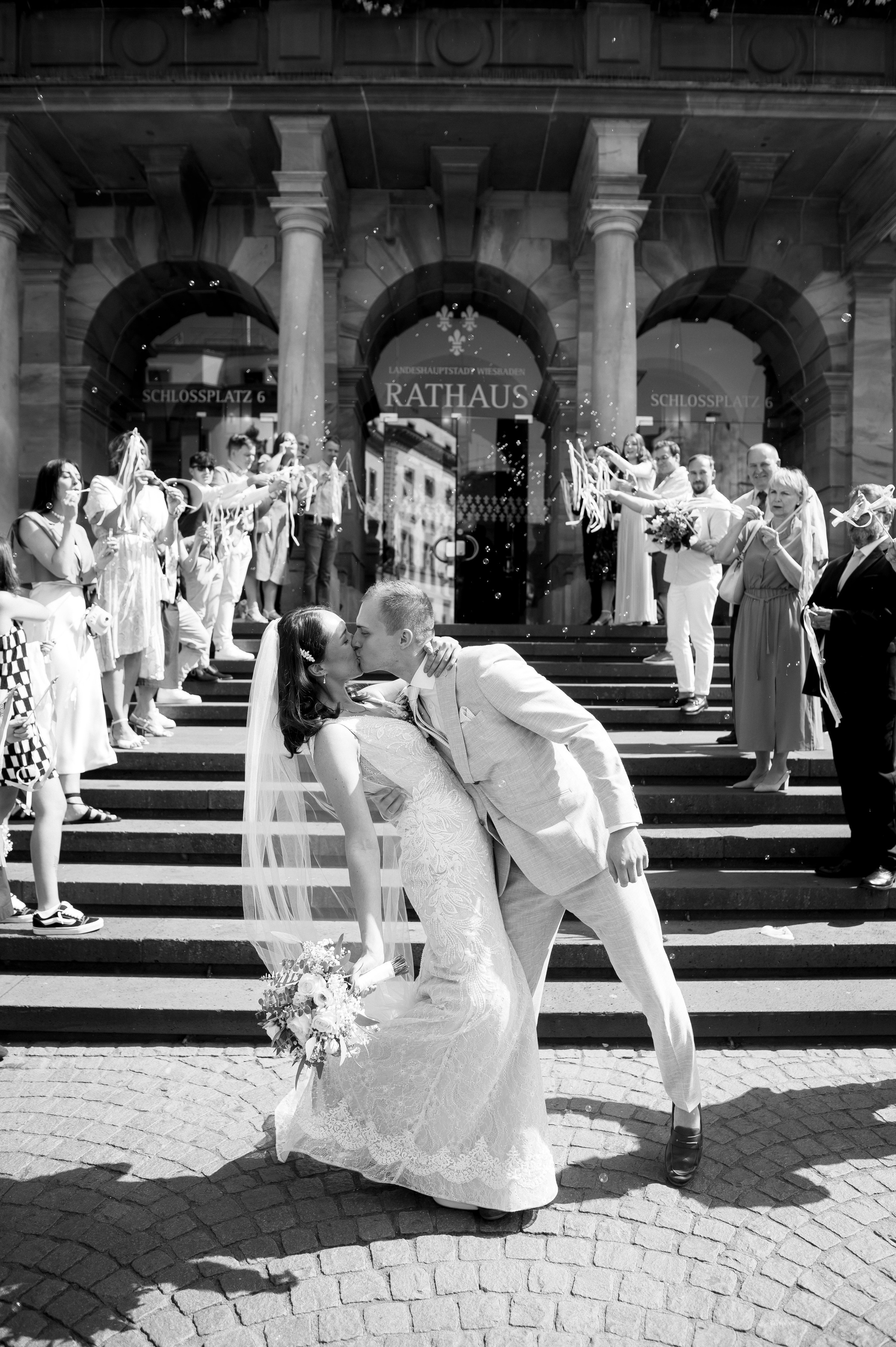 Hochzeitsfotografie in Wiesbaden | Rathaus, Neroberg & Weinberge